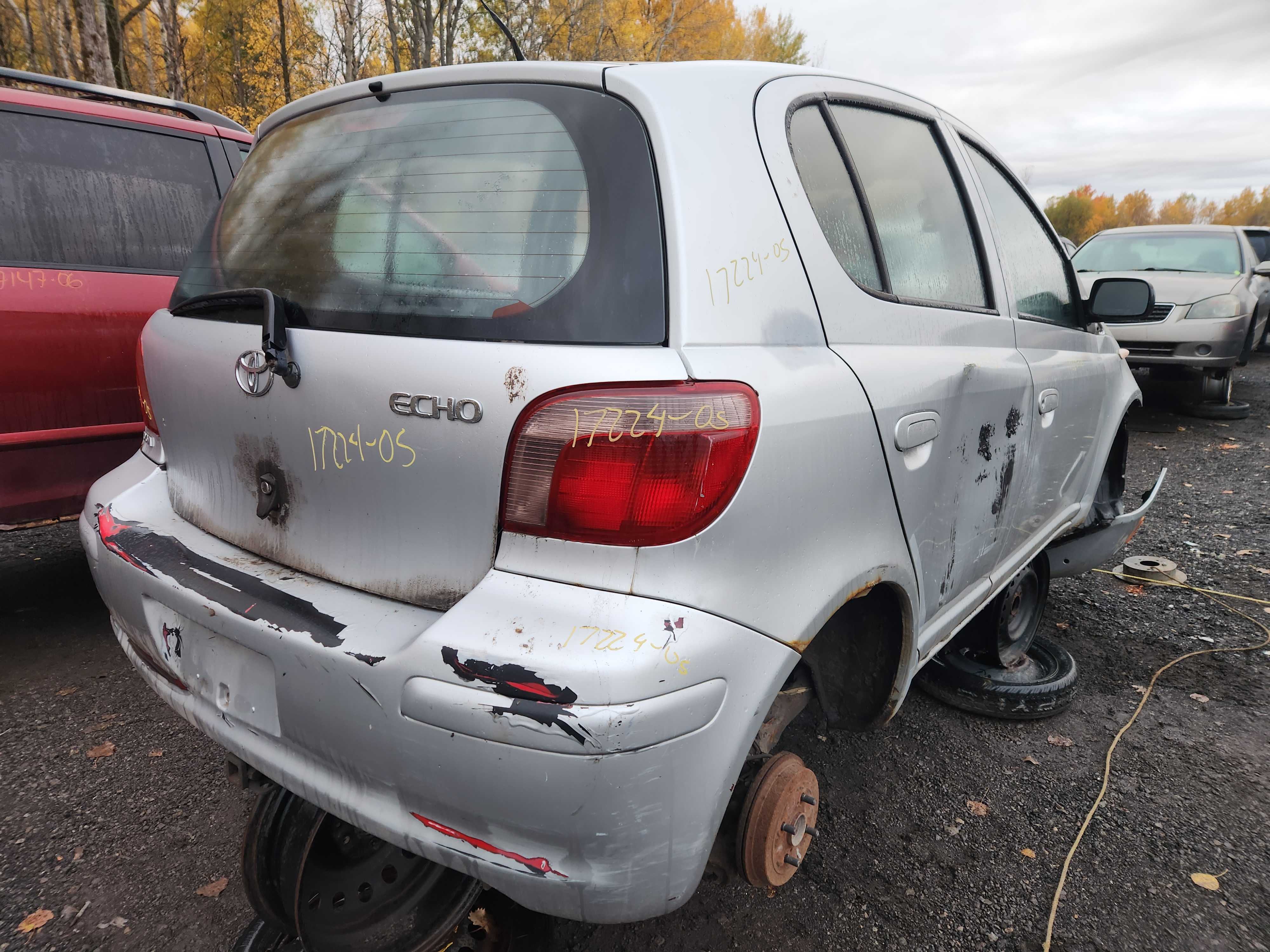 TOYOTA ECHO 2005
