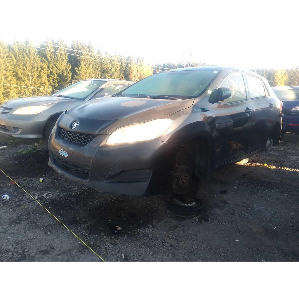 TOYOTA MATRIX 2010