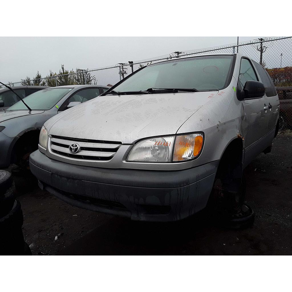TOYOTA SIENNA 2001