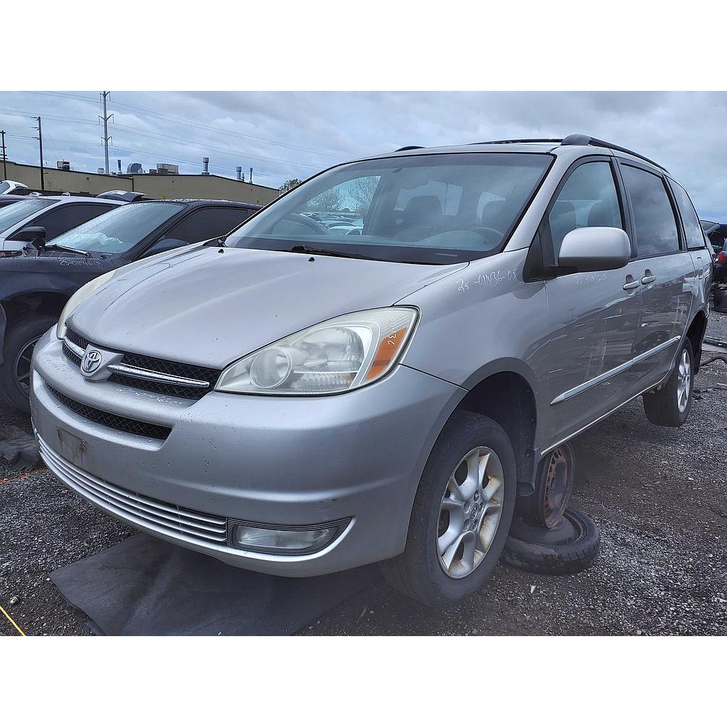TOYOTA SIENNA 2005
