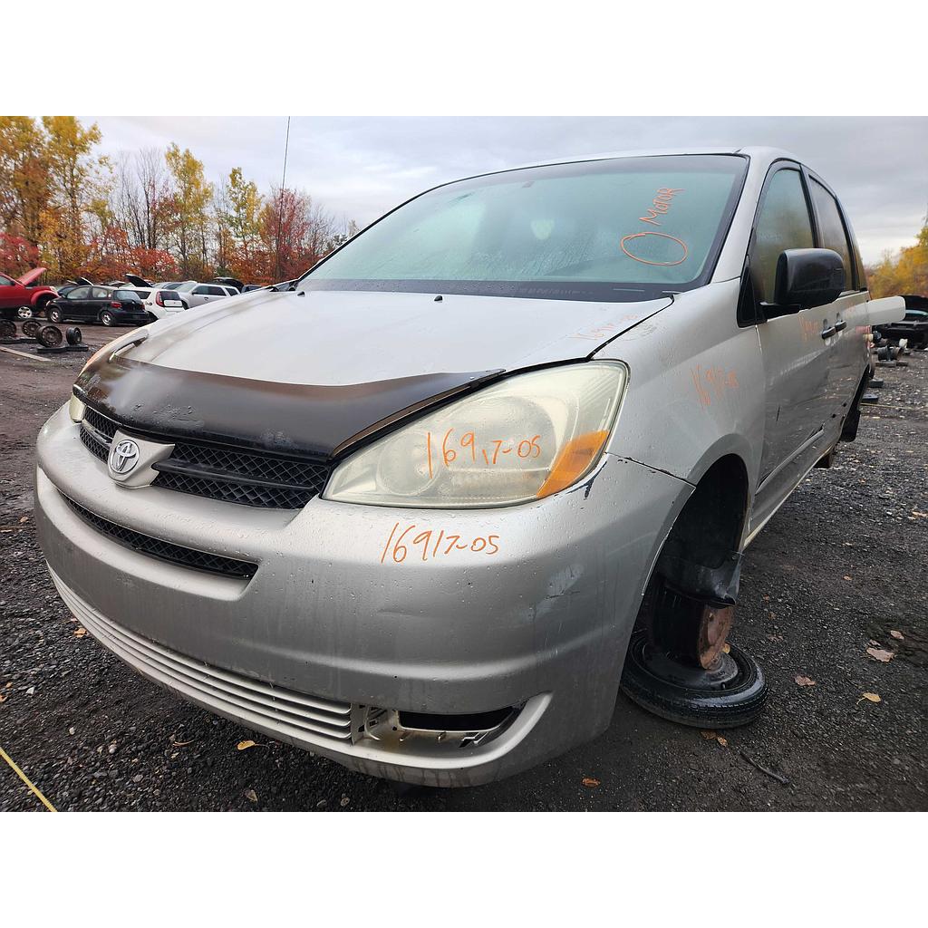 TOYOTA SIENNA 2005
