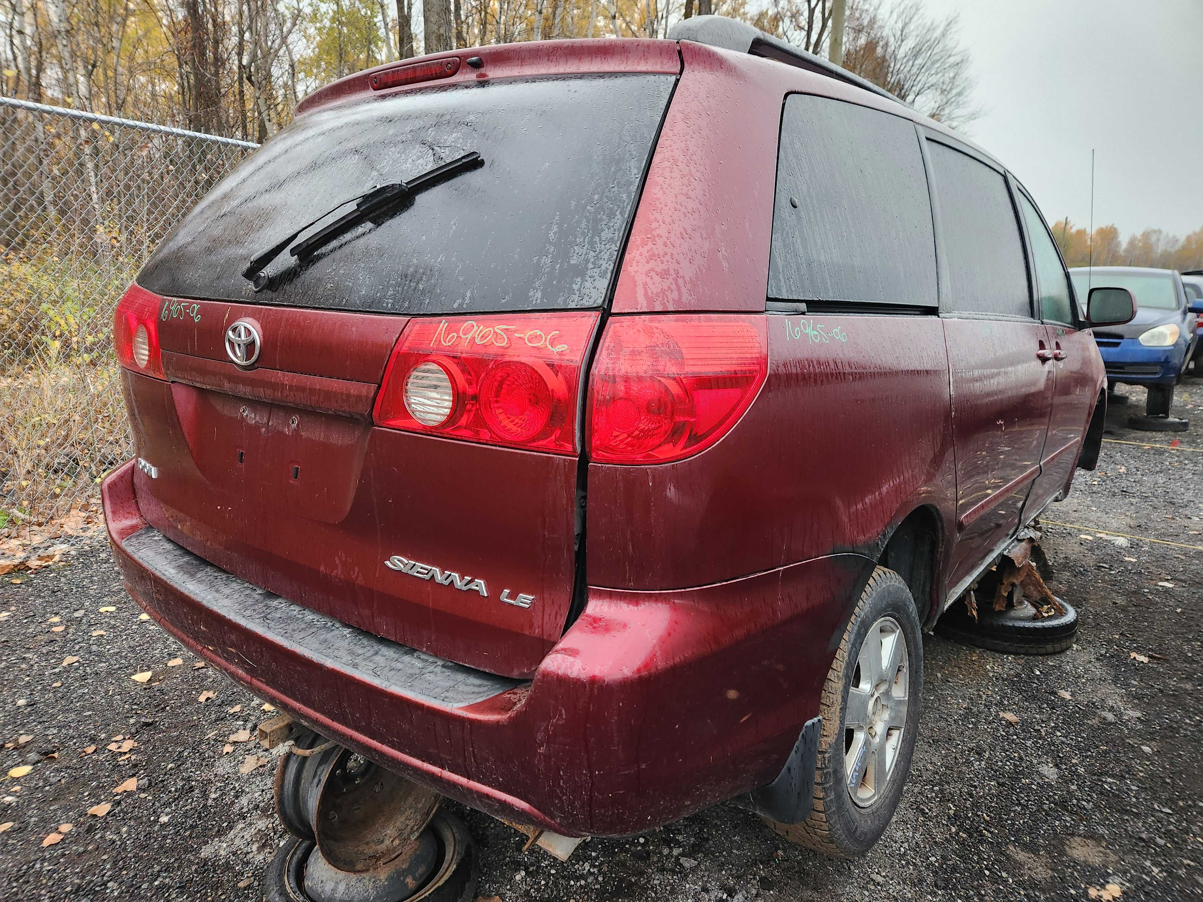 TOYOTA SIENNA 2006