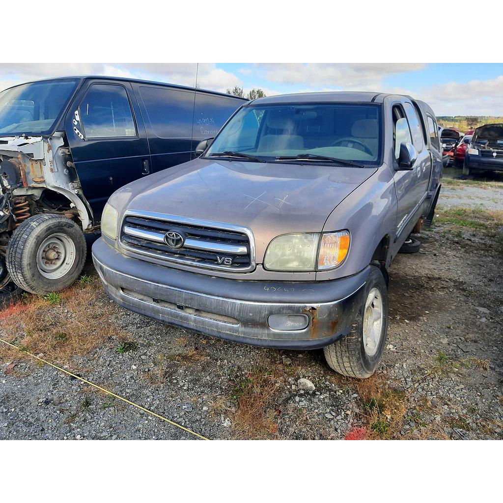 TOYOTA TUNDRA 2002