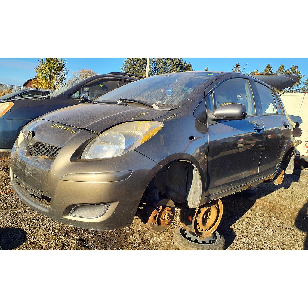 TOYOTA YARIS 2009