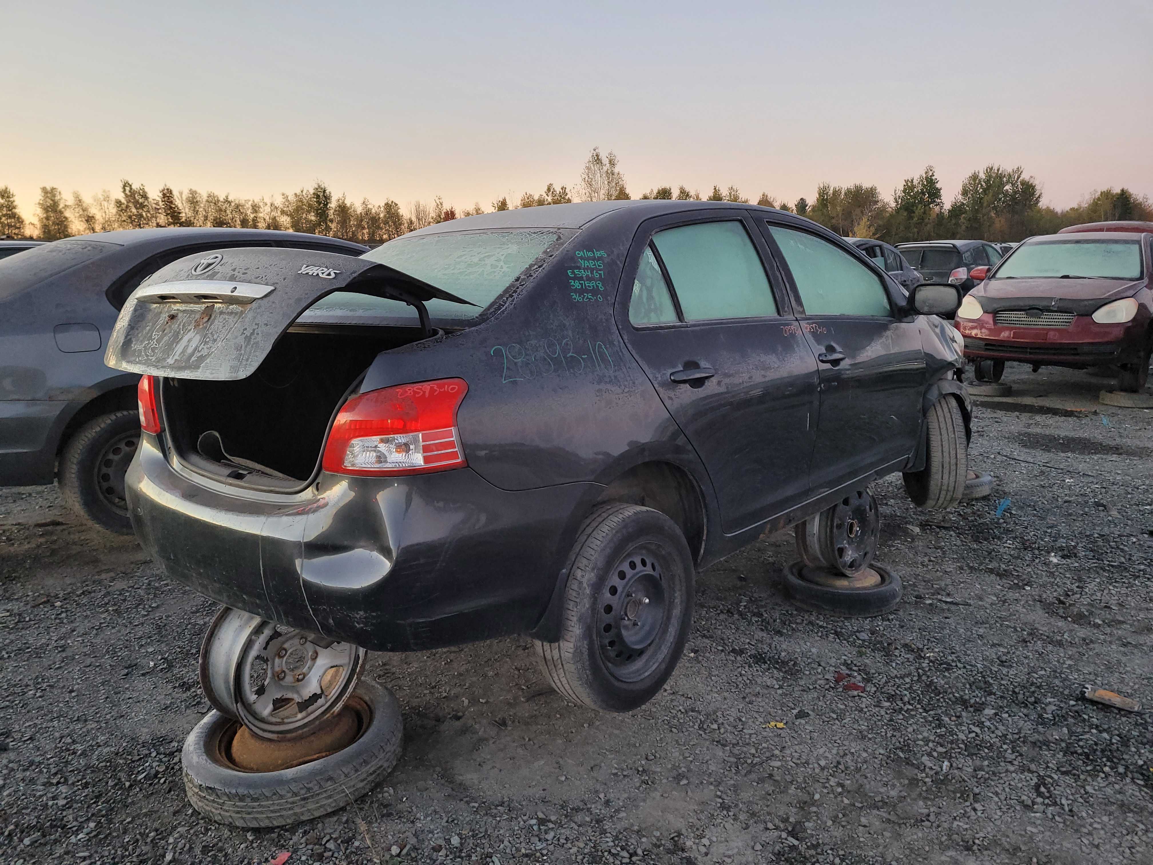 TOYOTA YARIS 2010