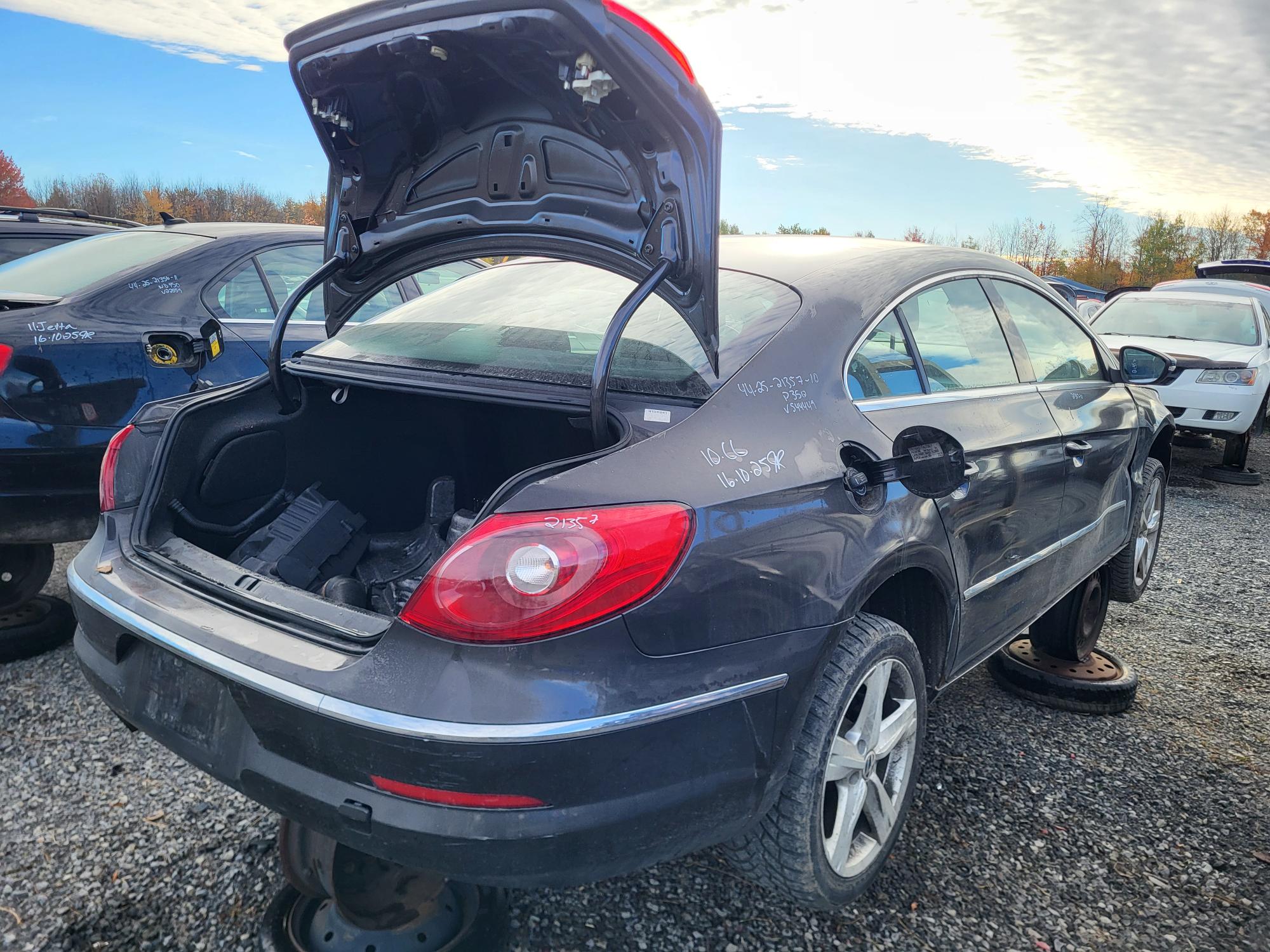 VOLKSWAGEN CC 2010