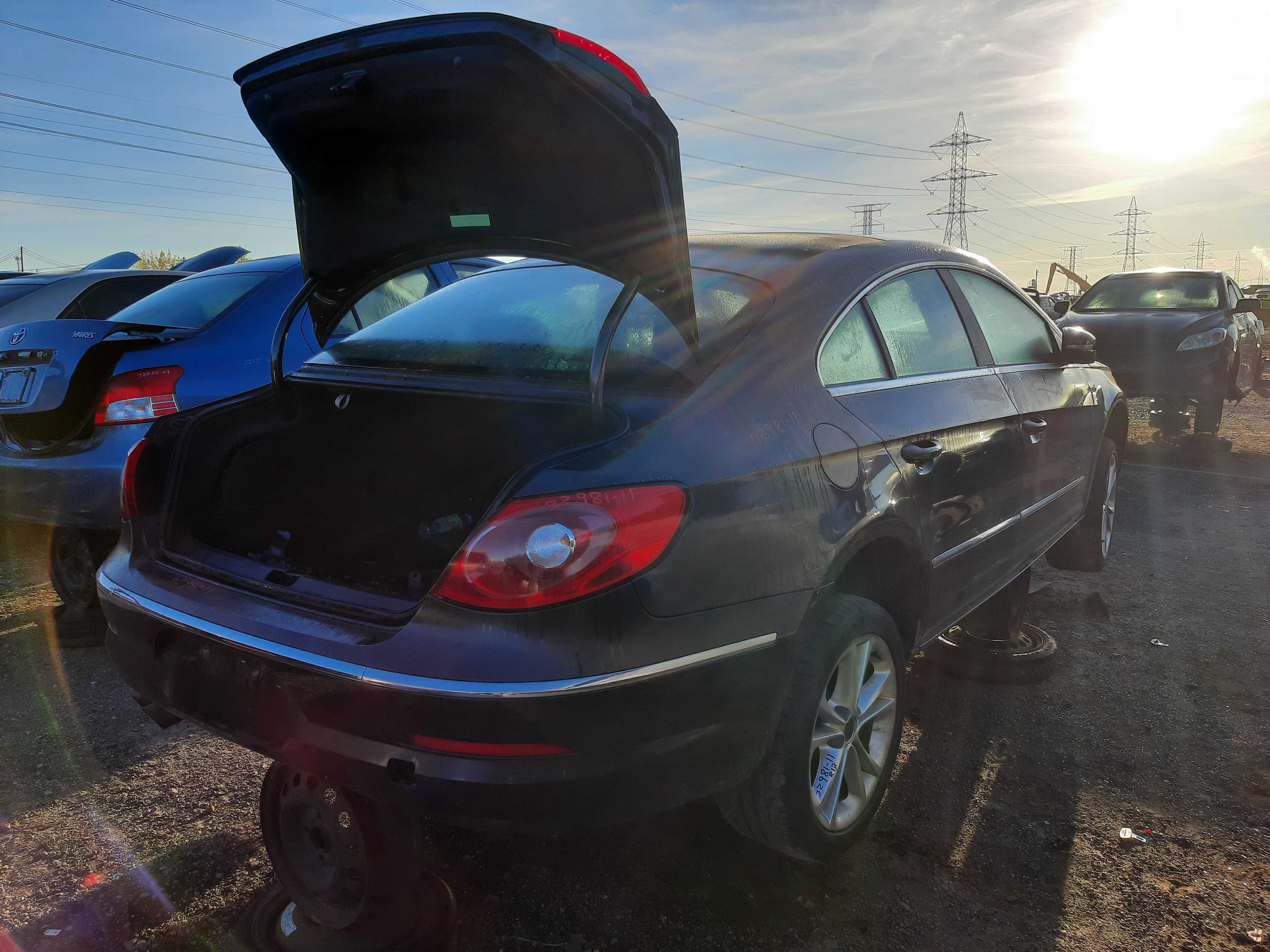 VOLKSWAGEN CC 2011