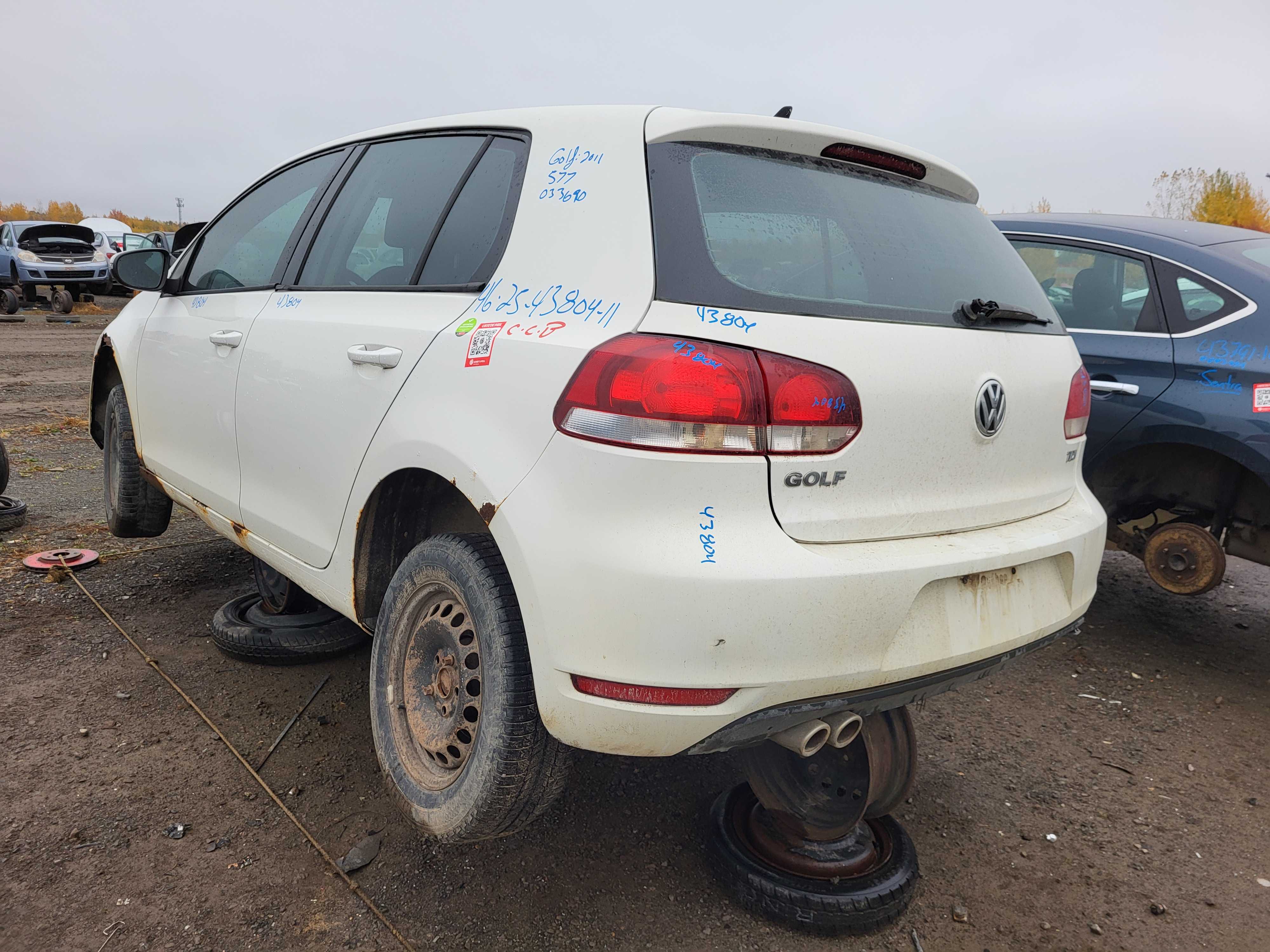 VOLKSWAGEN GOLF 2011