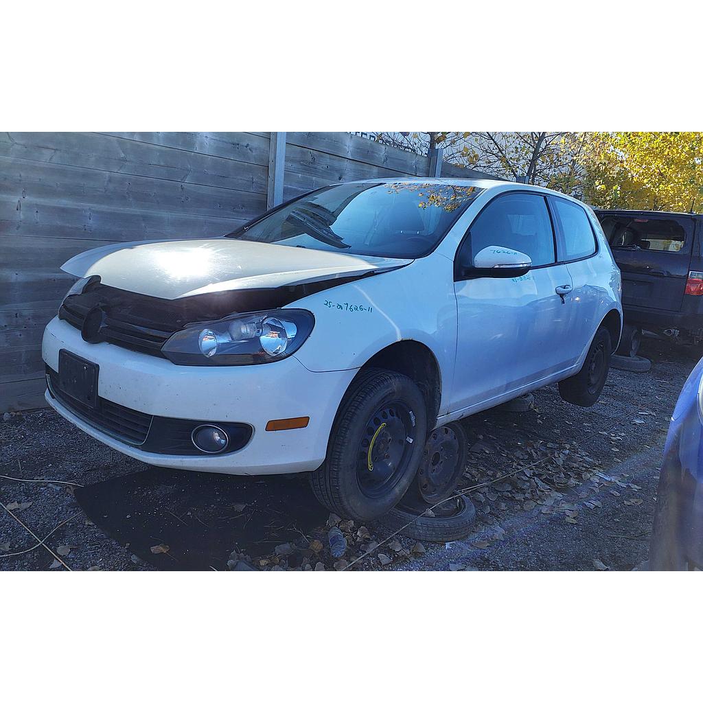 VOLKSWAGEN GOLF 2011