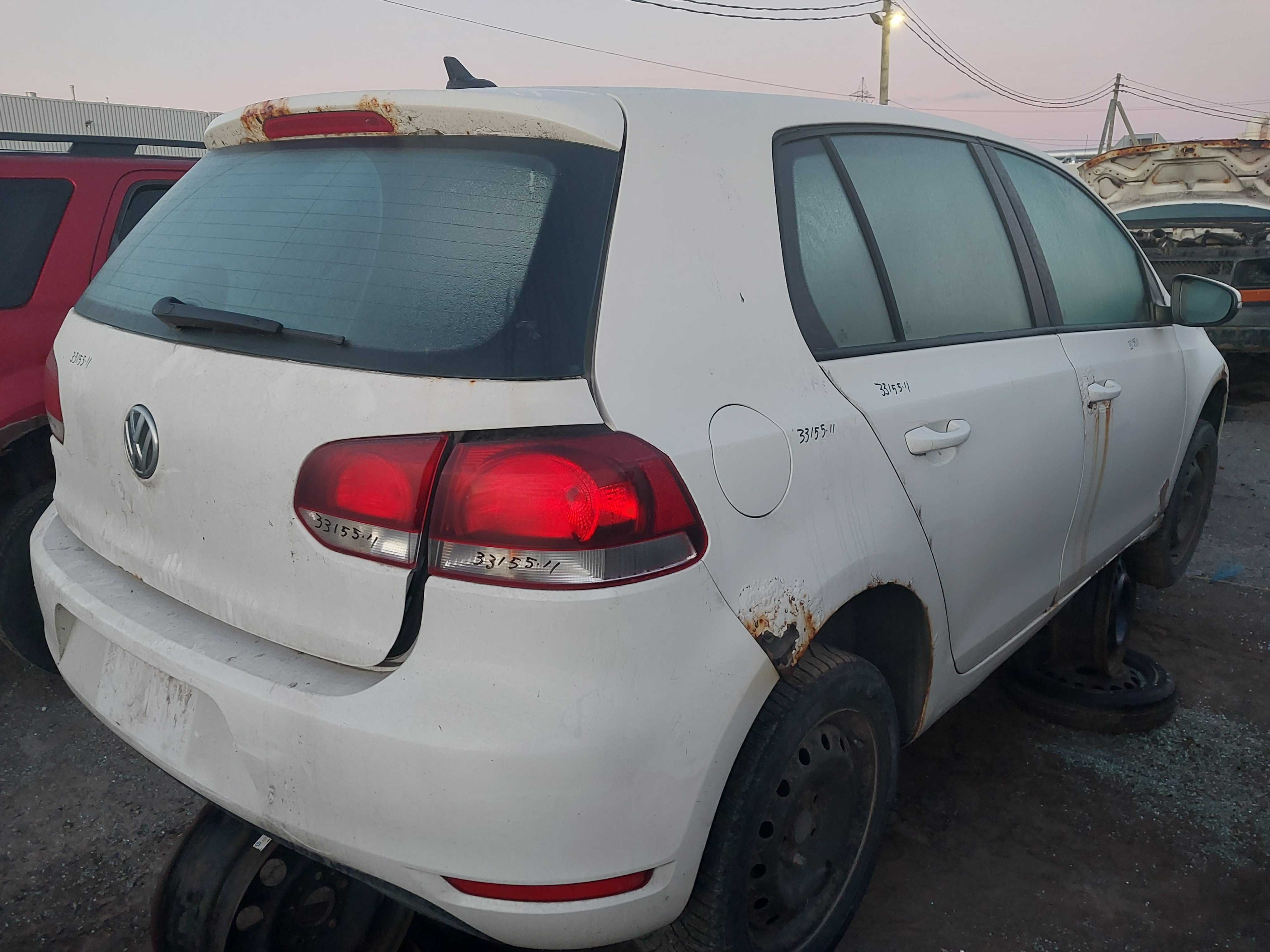 VOLKSWAGEN GOLF 2011