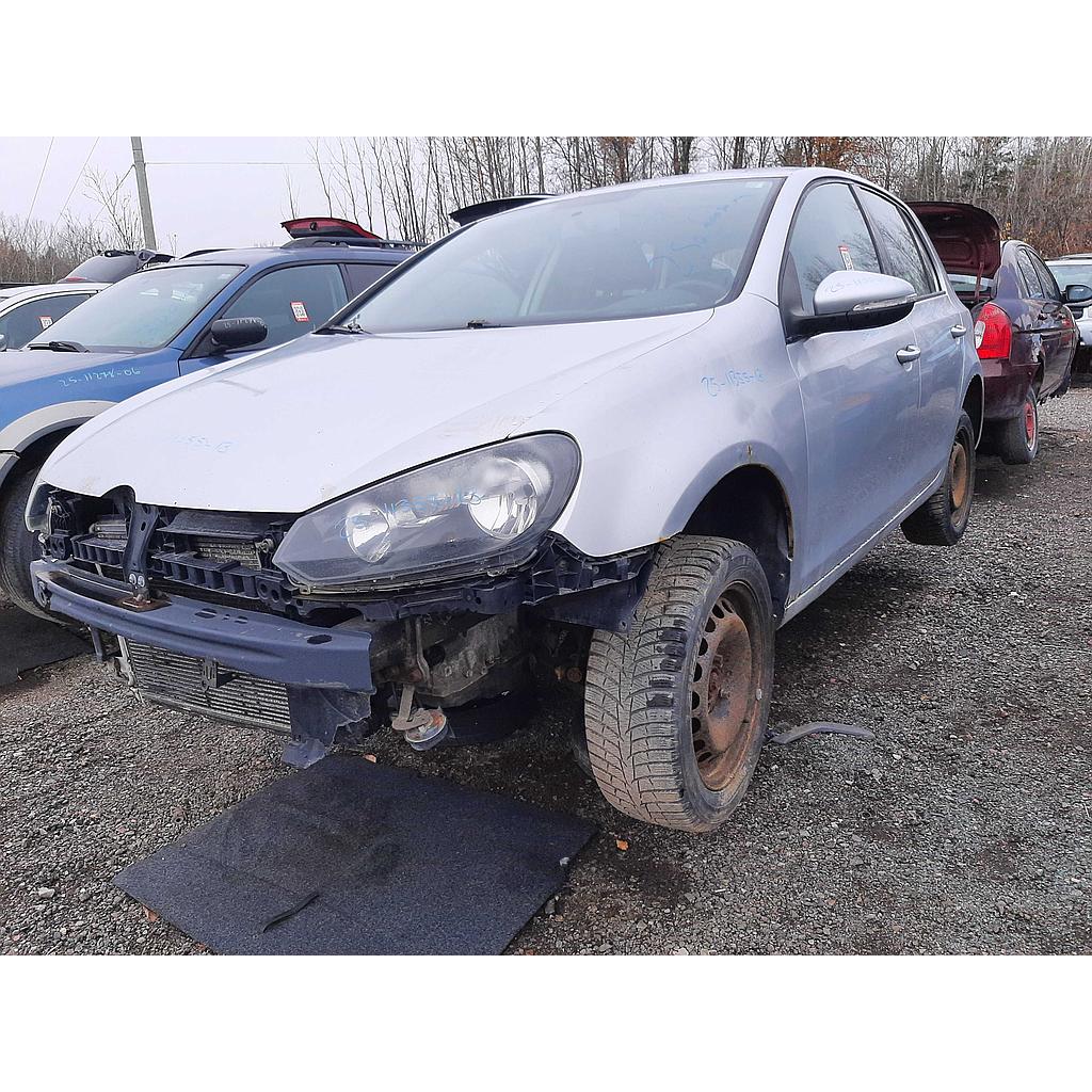 VOLKSWAGEN GOLF 2013