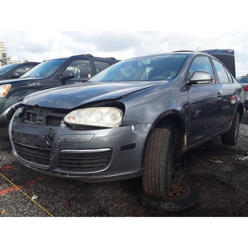 VOLKSWAGEN JETTA 2010