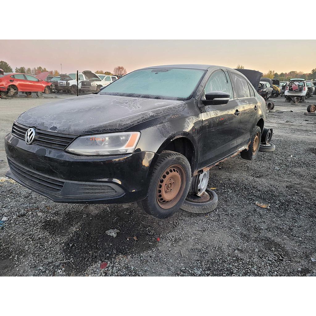 VOLKSWAGEN JETTA 2011