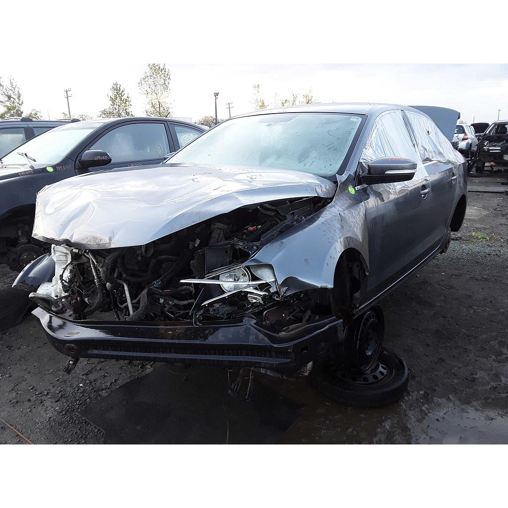 VOLKSWAGEN JETTA 2011