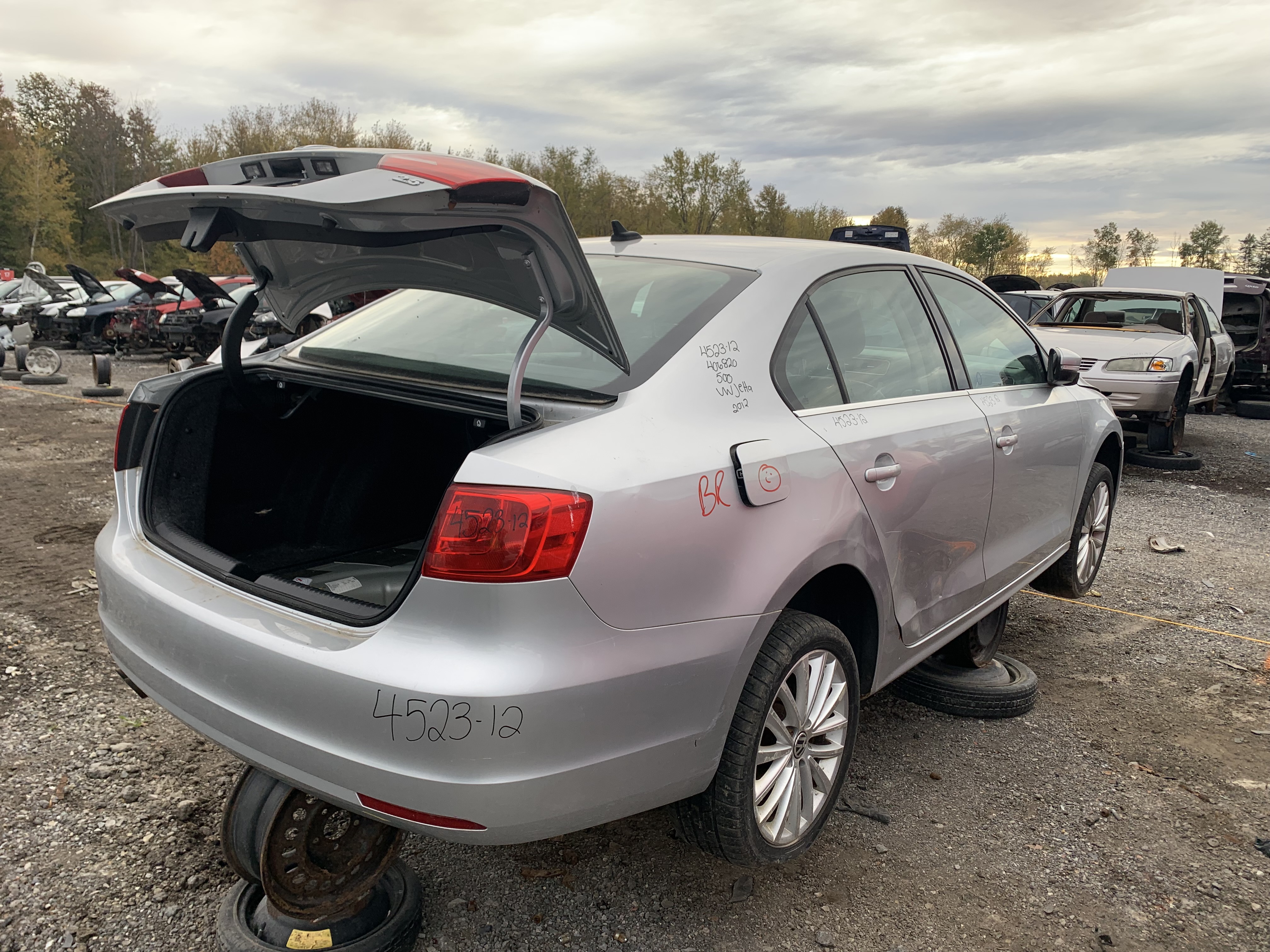 VOLKSWAGEN JETTA 2012