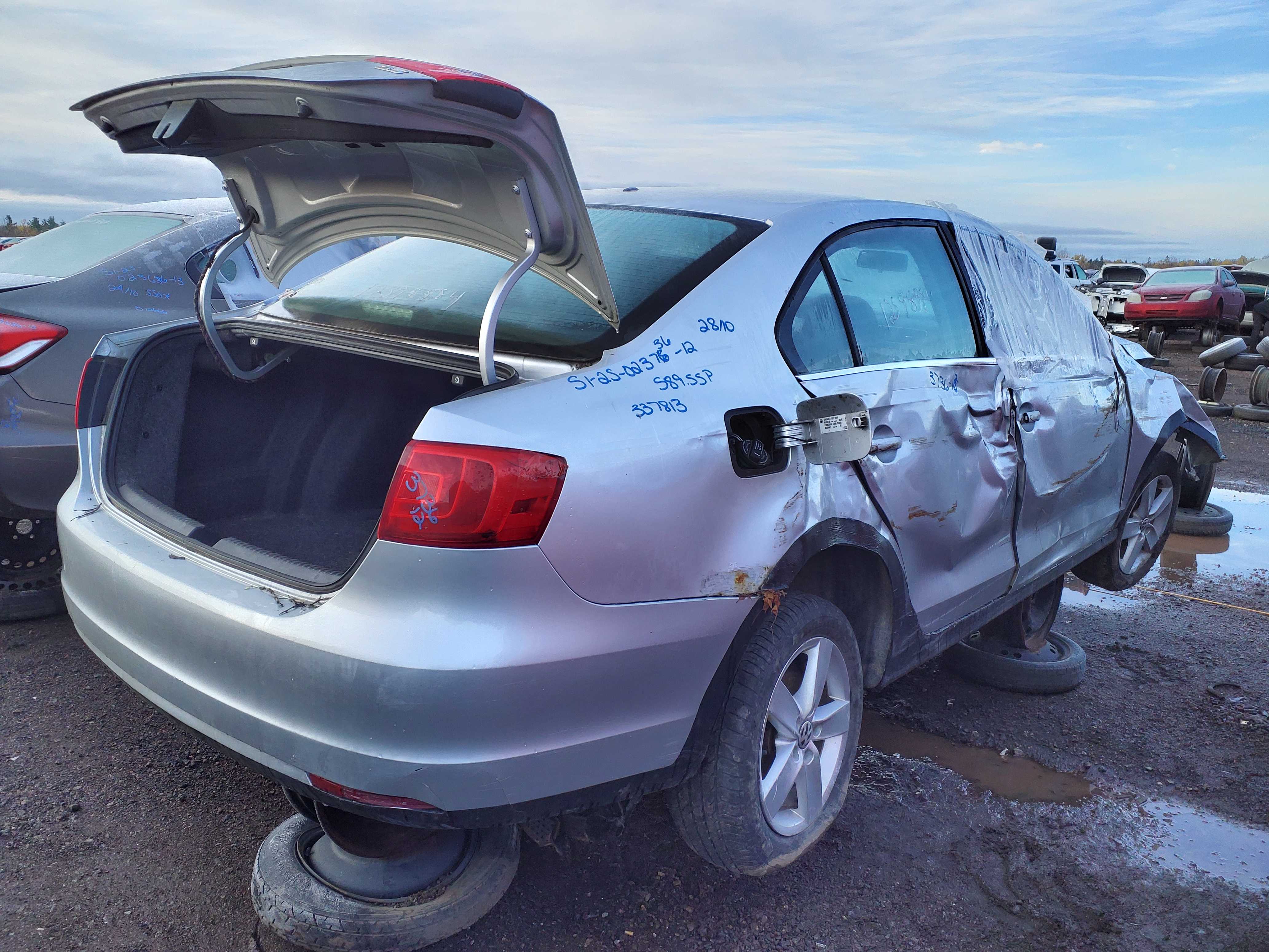 VOLKSWAGEN JETTA 2012