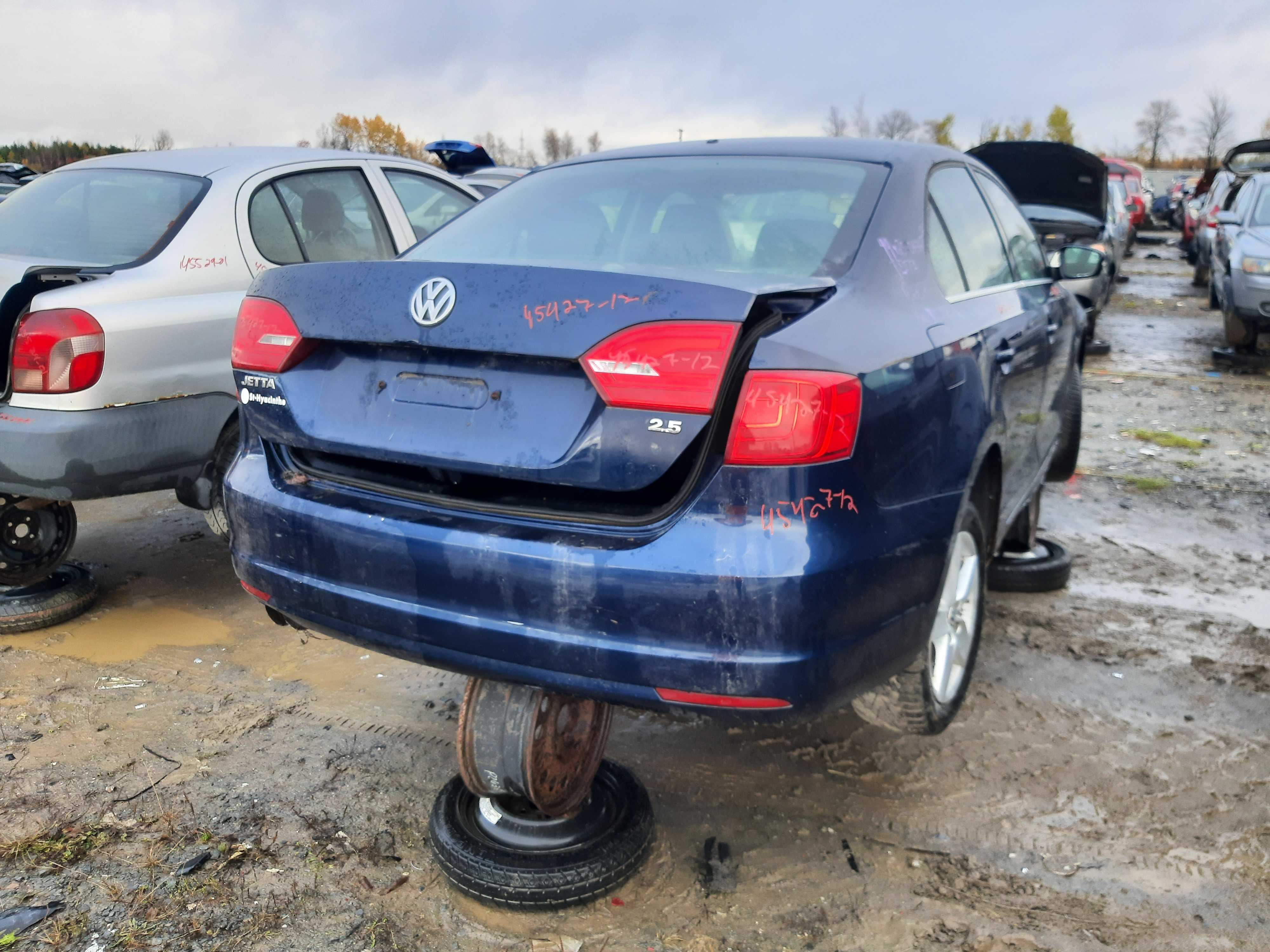 VOLKSWAGEN JETTA 2012