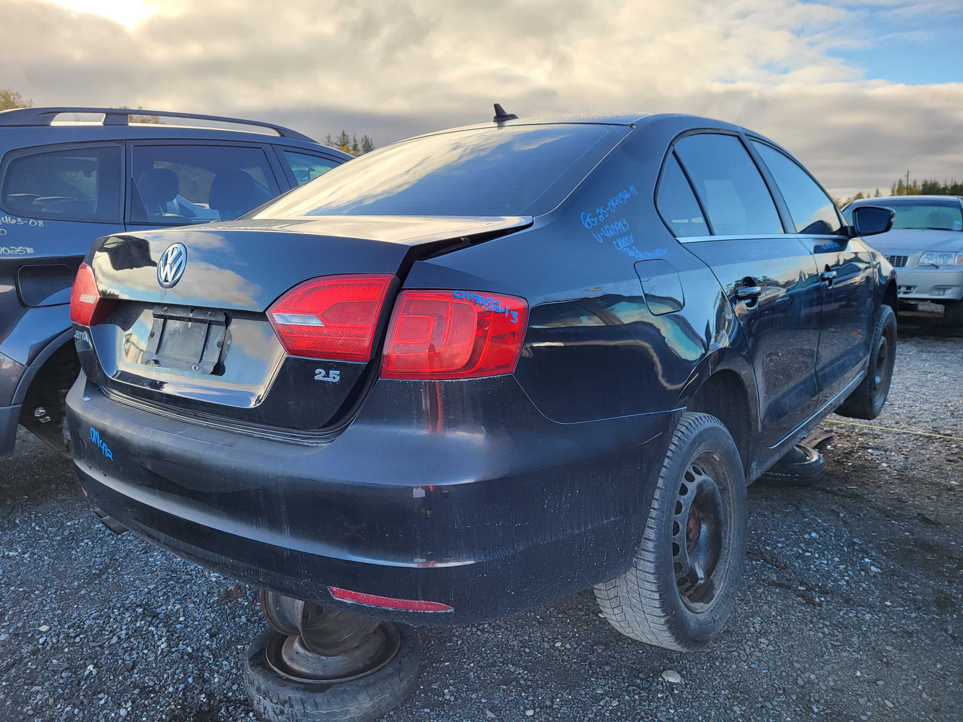 VOLKSWAGEN JETTA 2013