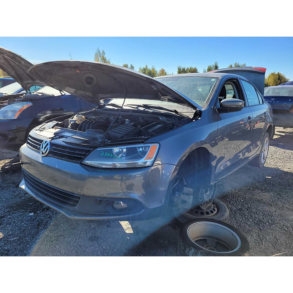 VOLKSWAGEN JETTA 2014