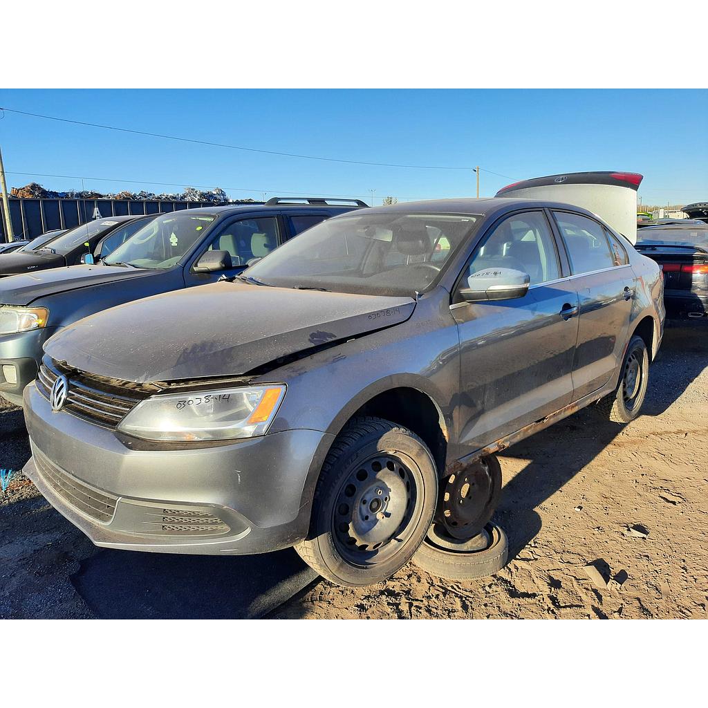 VOLKSWAGEN JETTA 2014