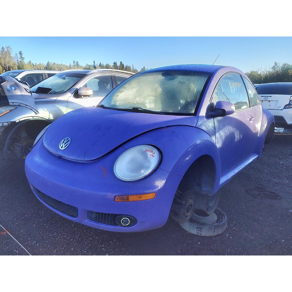 VOLKSWAGEN NEW BEETLE 2006