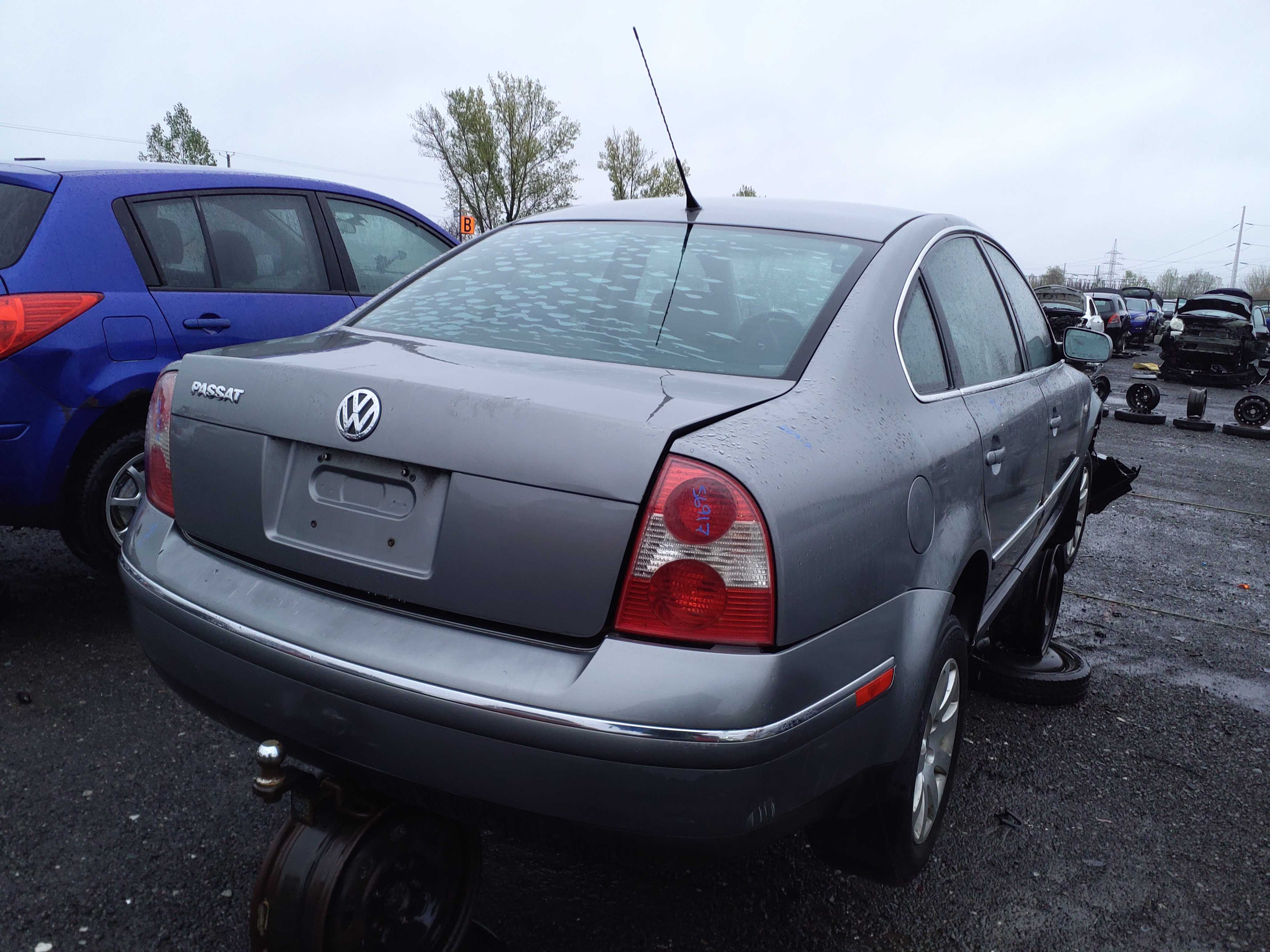 VOLKSWAGEN PASSAT 2003