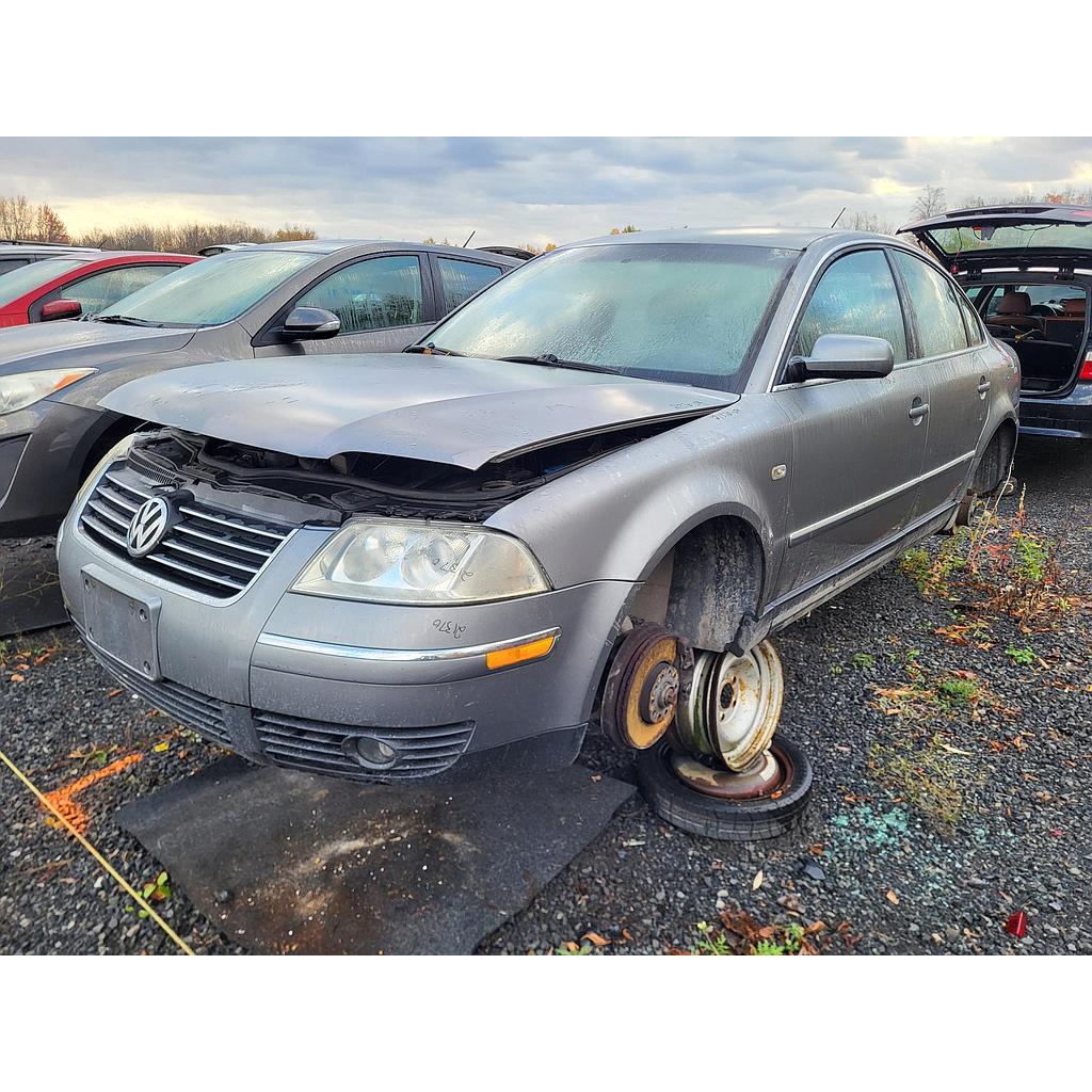 VOLKSWAGEN PASSAT 2004