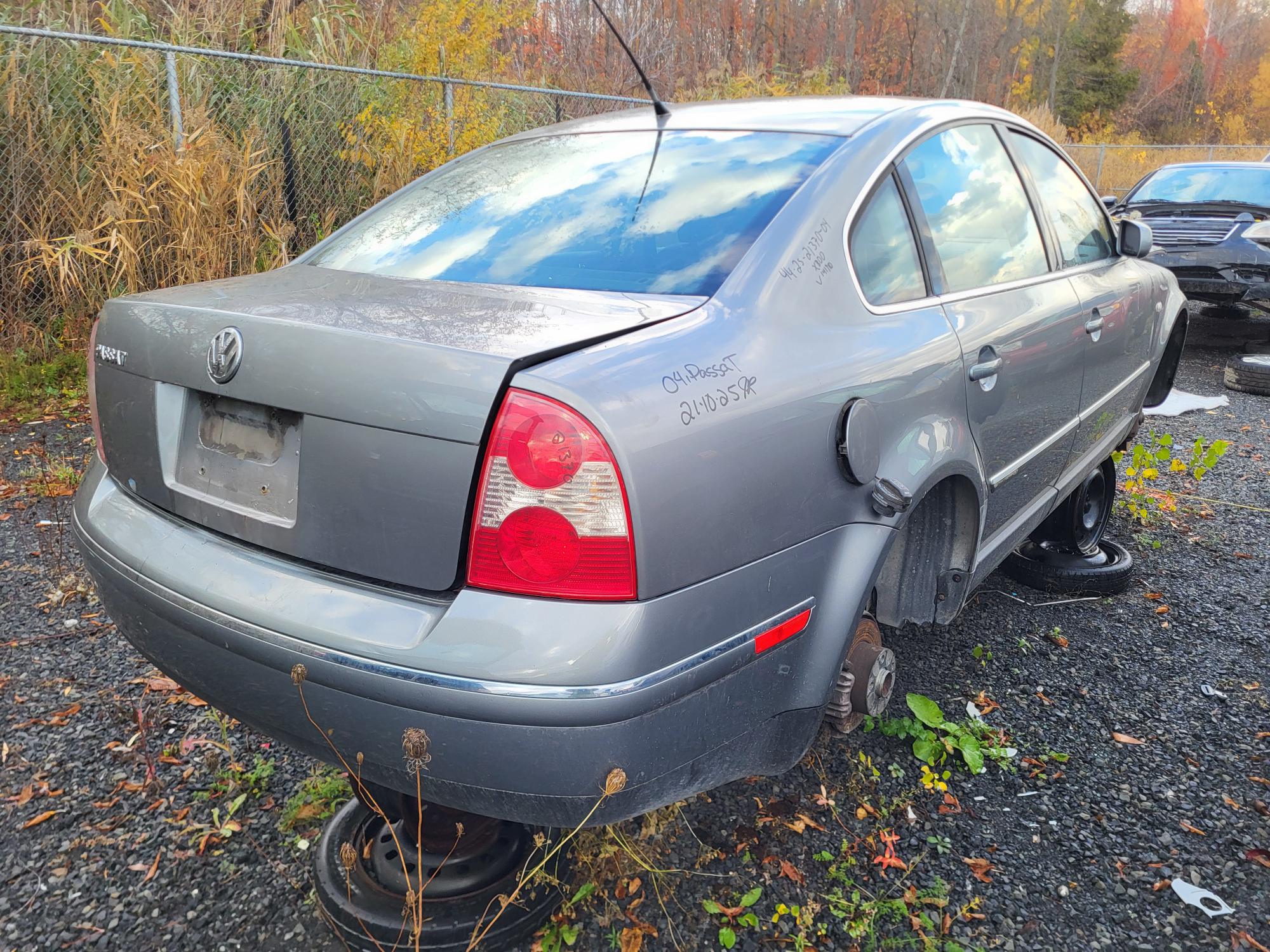 VOLKSWAGEN PASSAT 2004