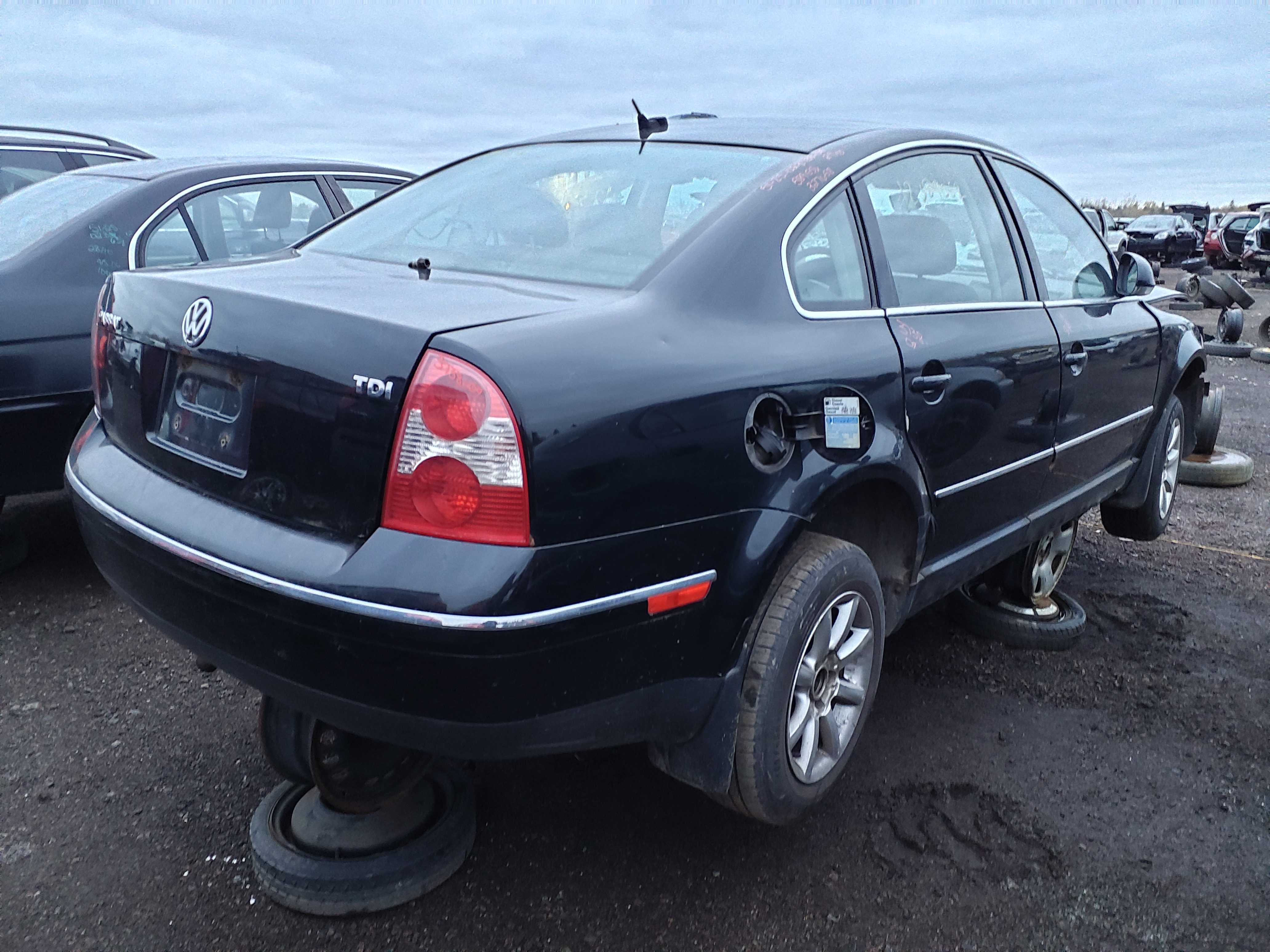 VOLKSWAGEN PASSAT 2004