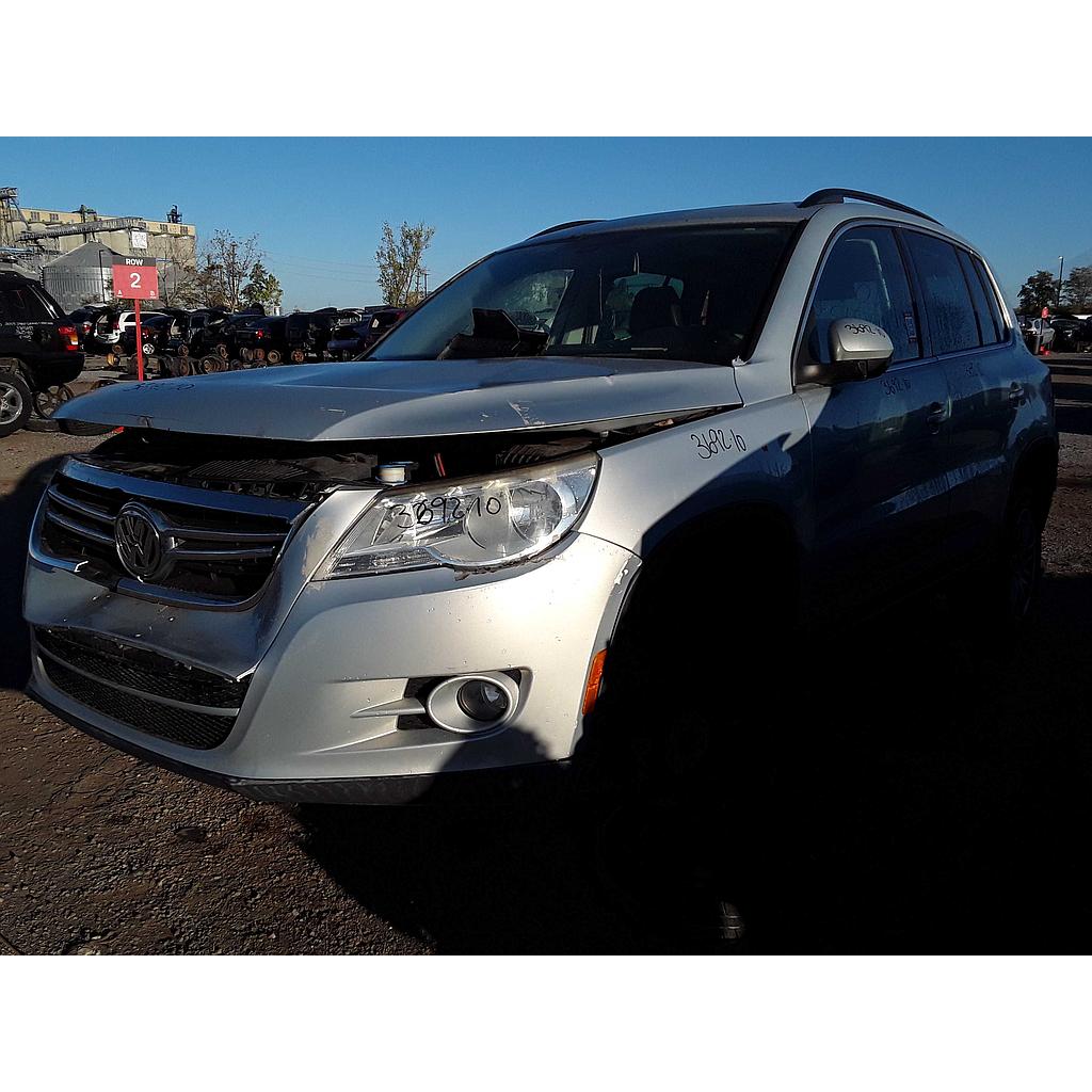 VOLKSWAGEN TIGUAN 2010