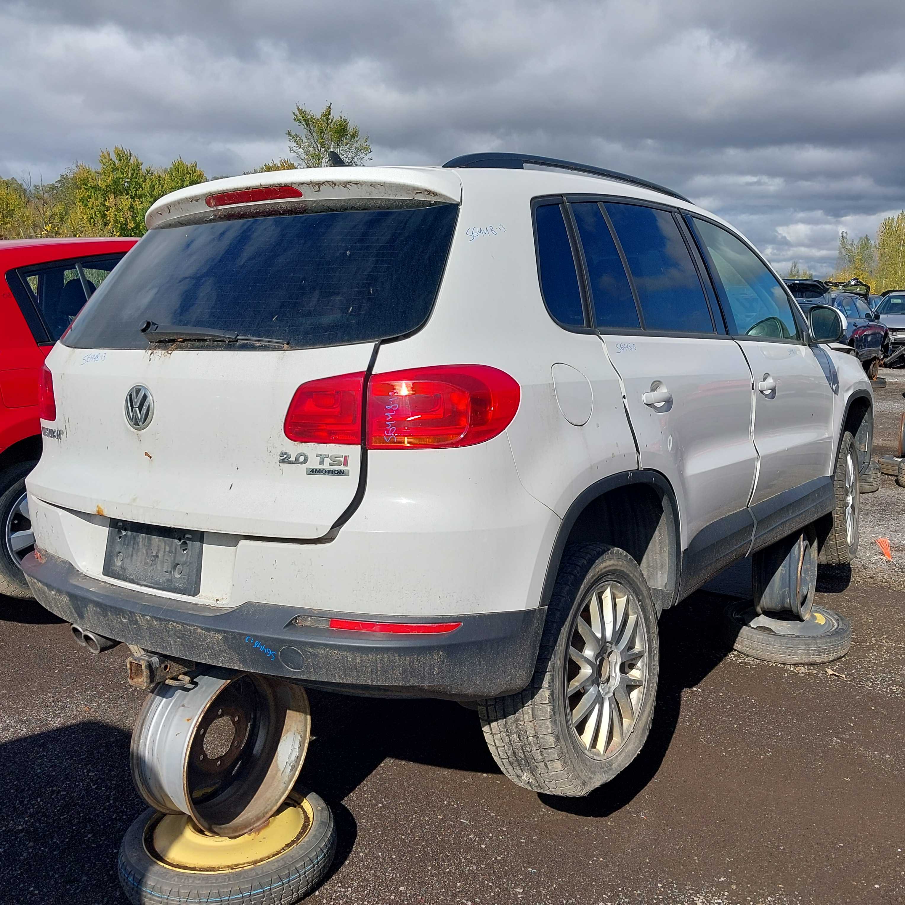 VOLKSWAGEN TIGUAN 2013