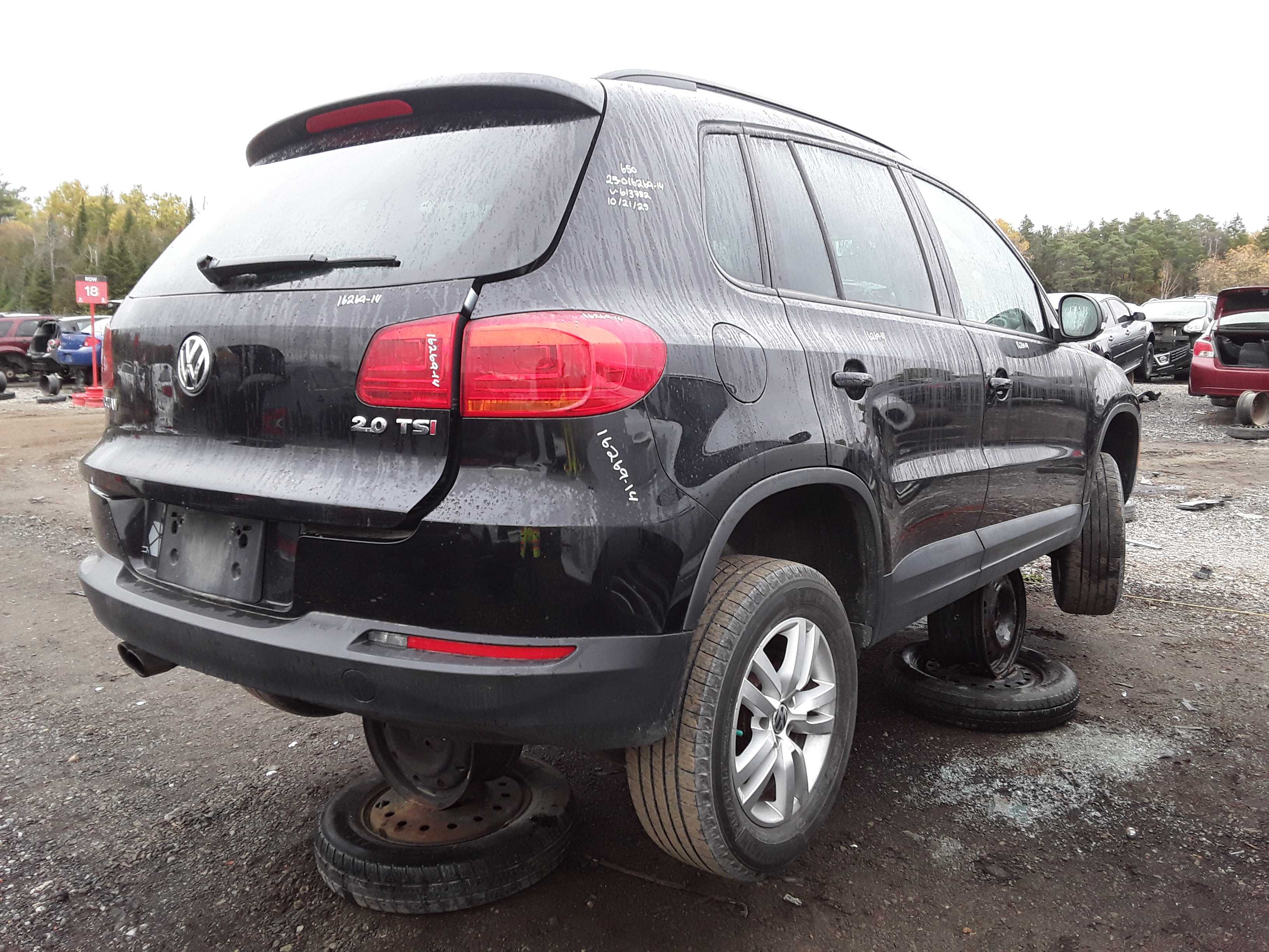 VOLKSWAGEN TIGUAN 2014