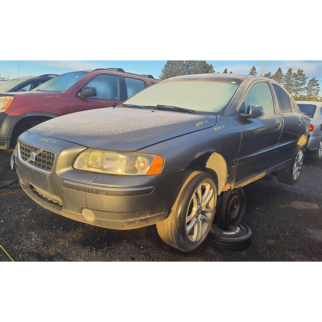 VOLVO S60 2005