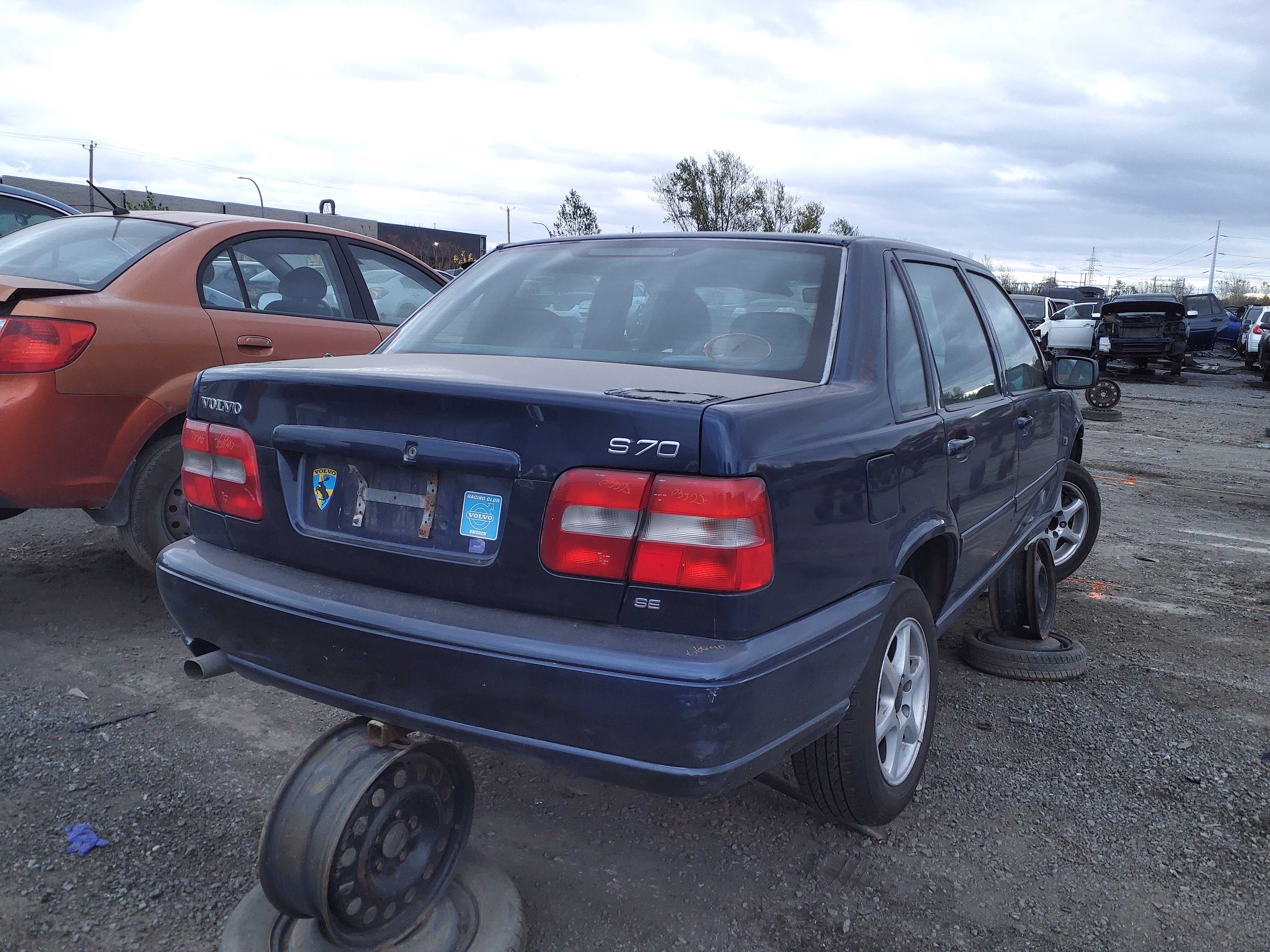 VOLVO S70 2000