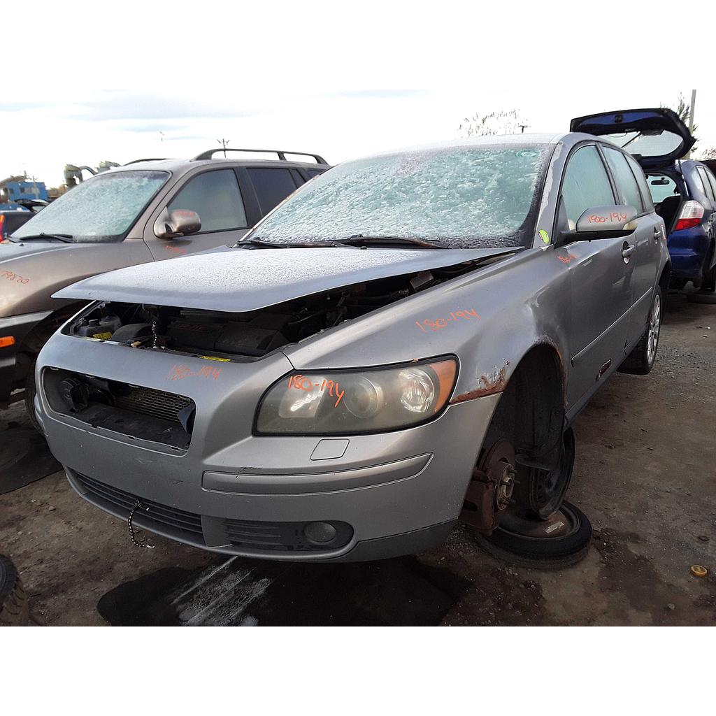 VOLVO V50 2005