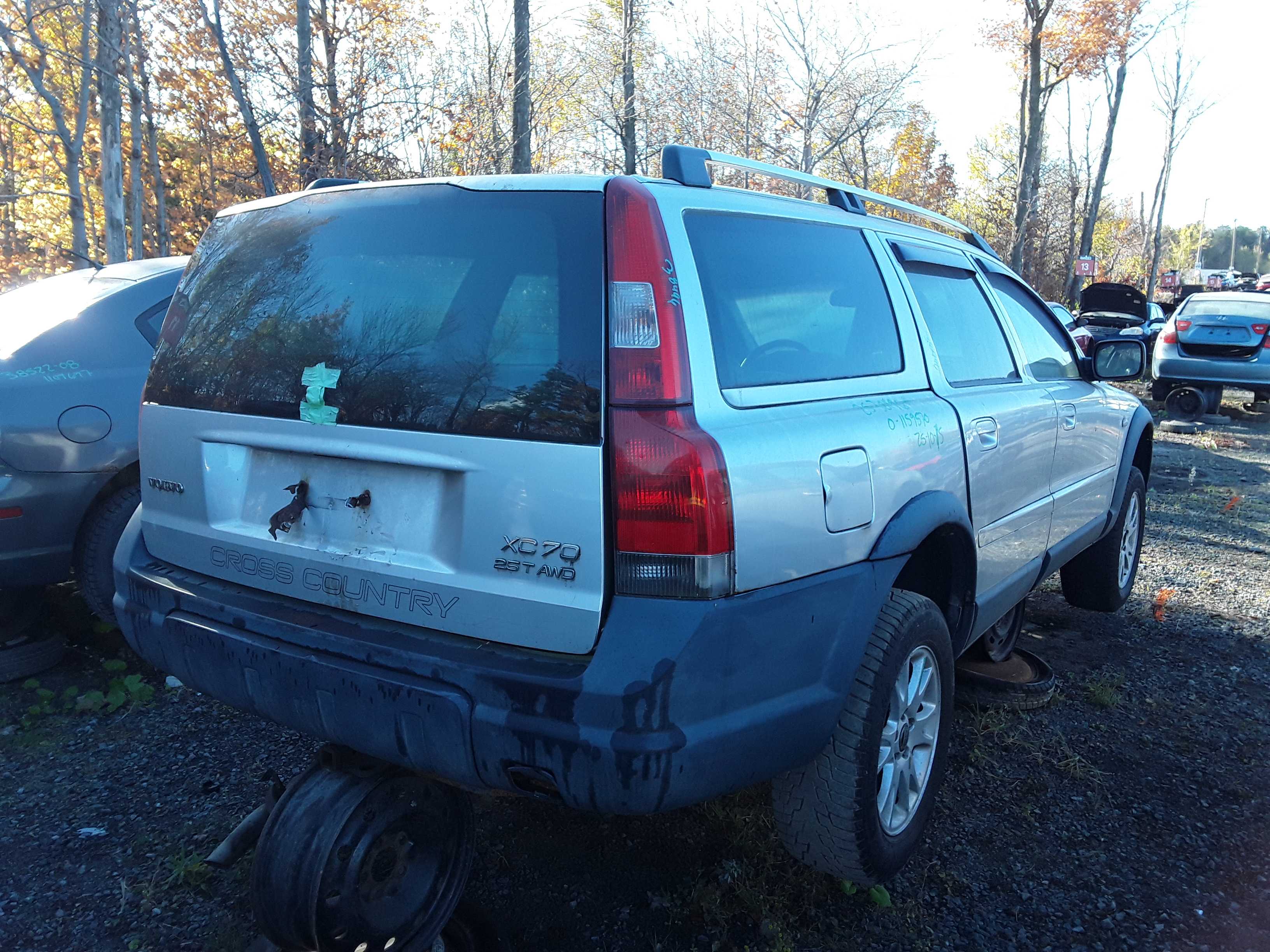 VOLVO XC70 2004