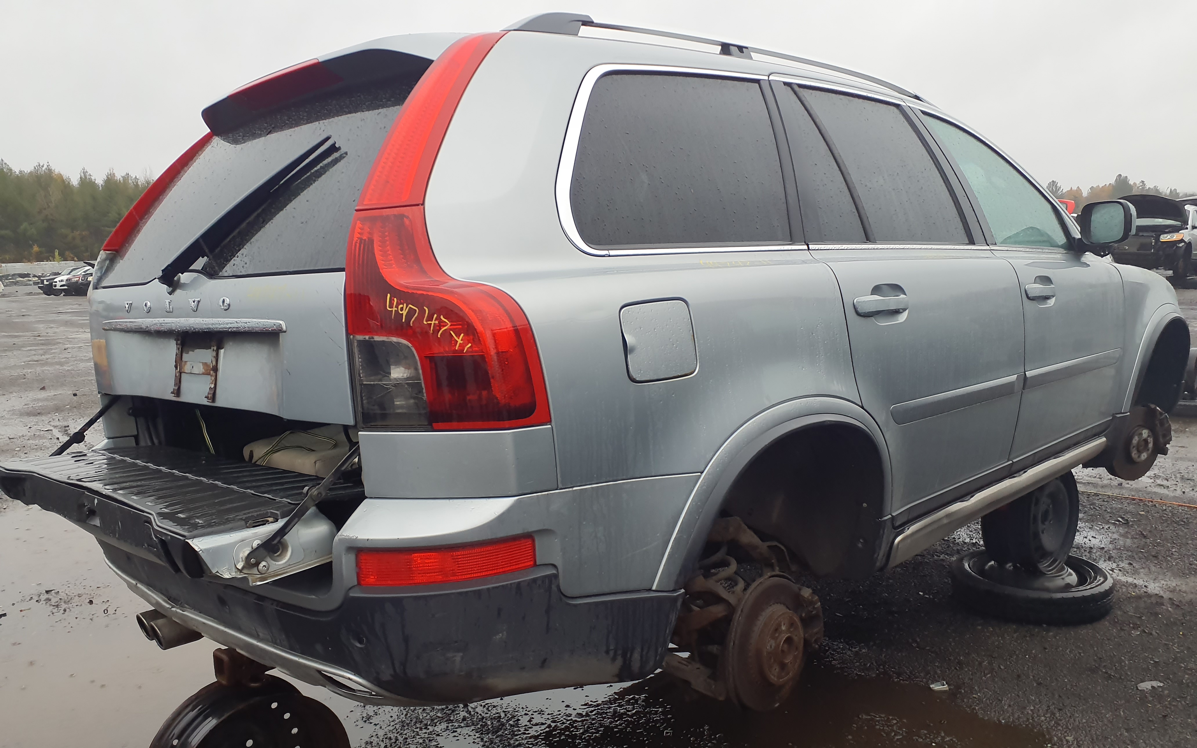 VOLVO XC90 2011