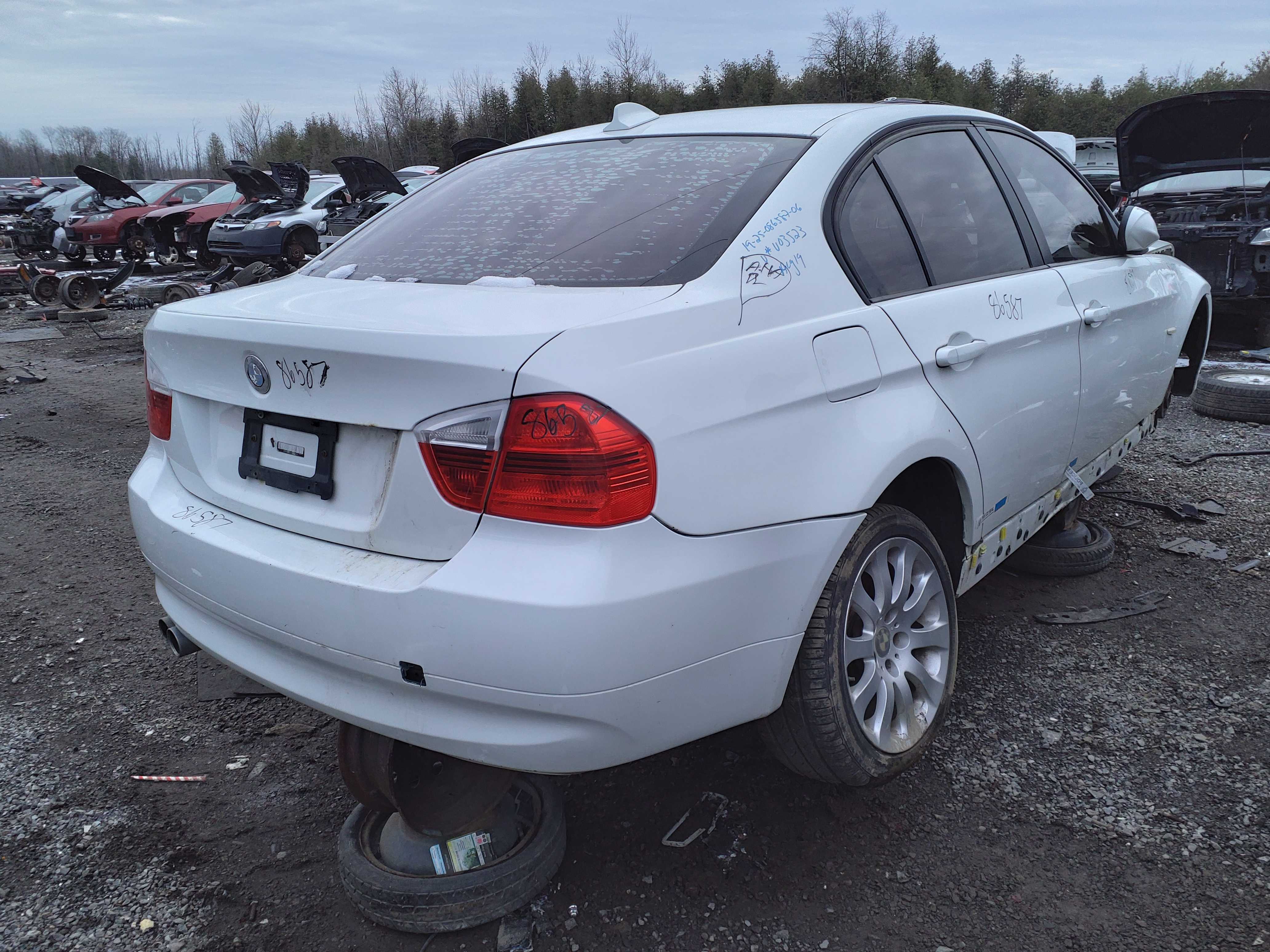 BMW 325 2006