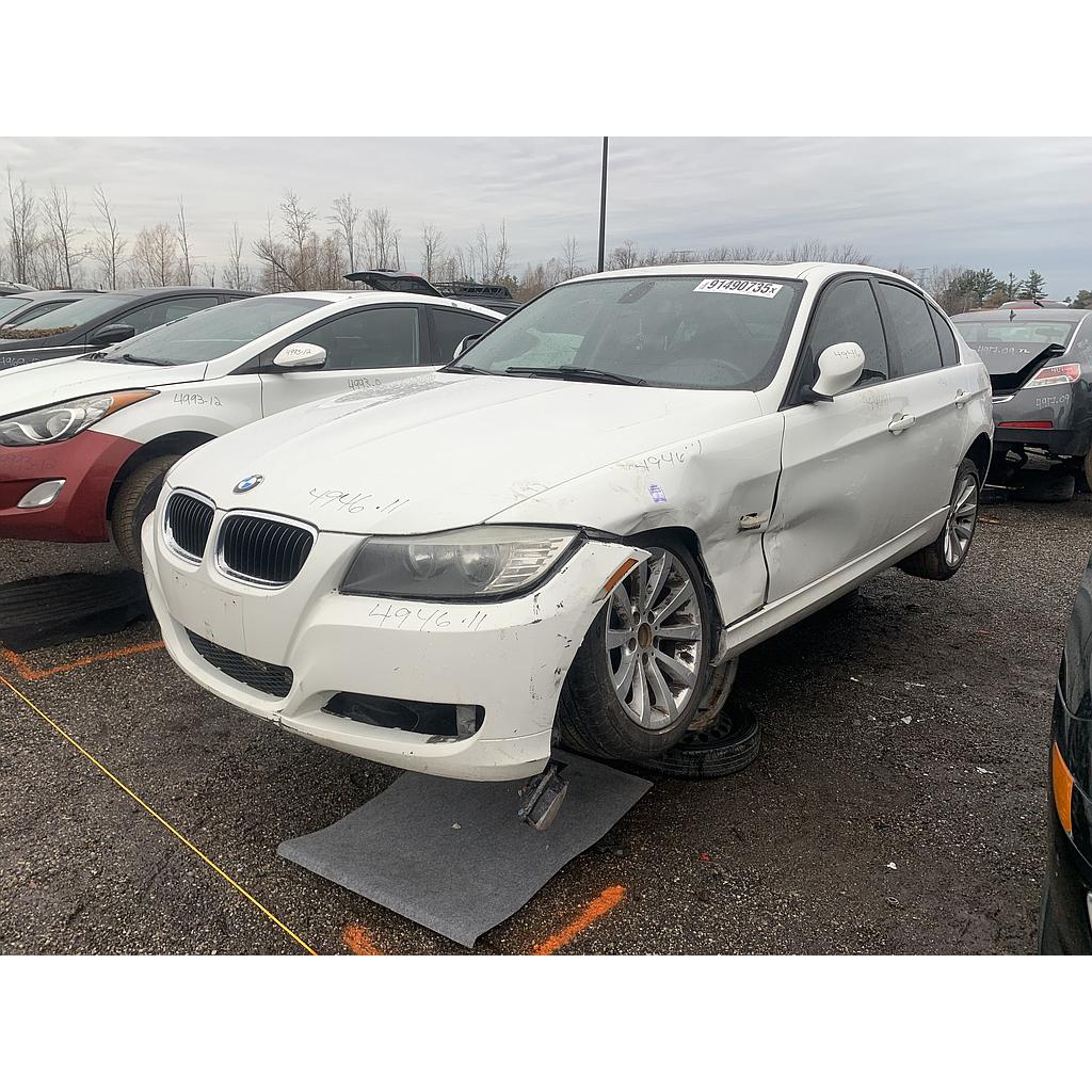 BMW 328 2011