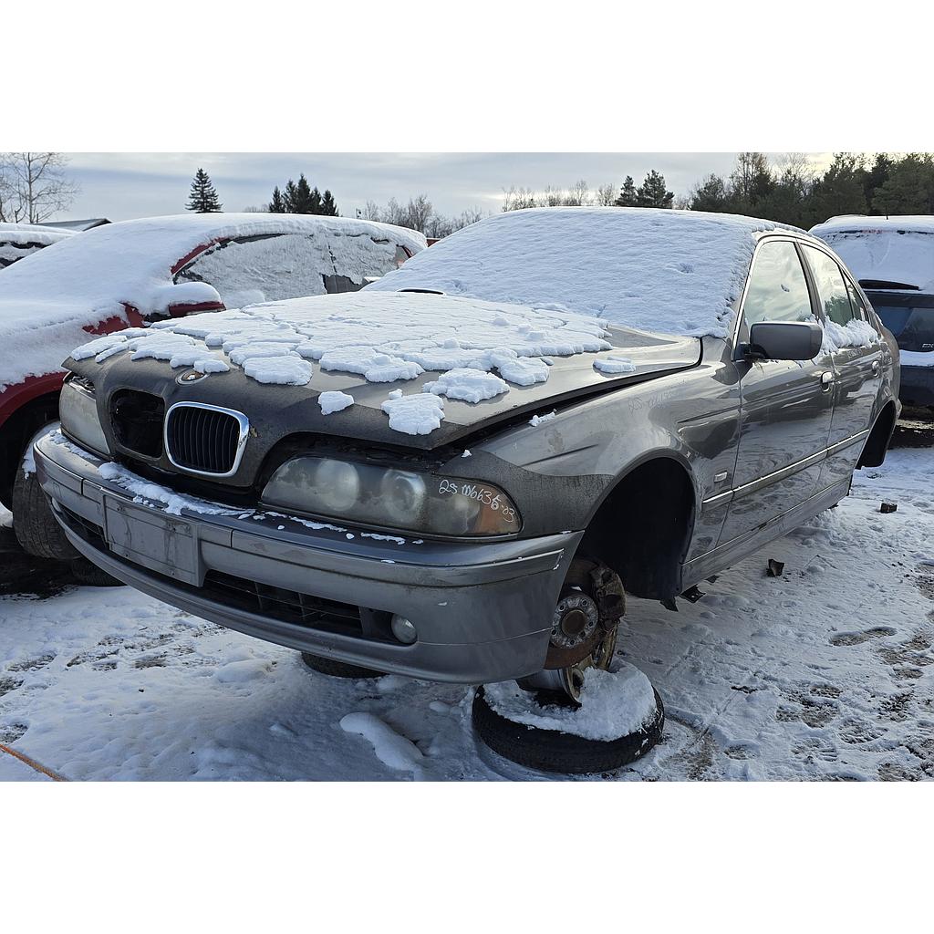 BMW 530 2003