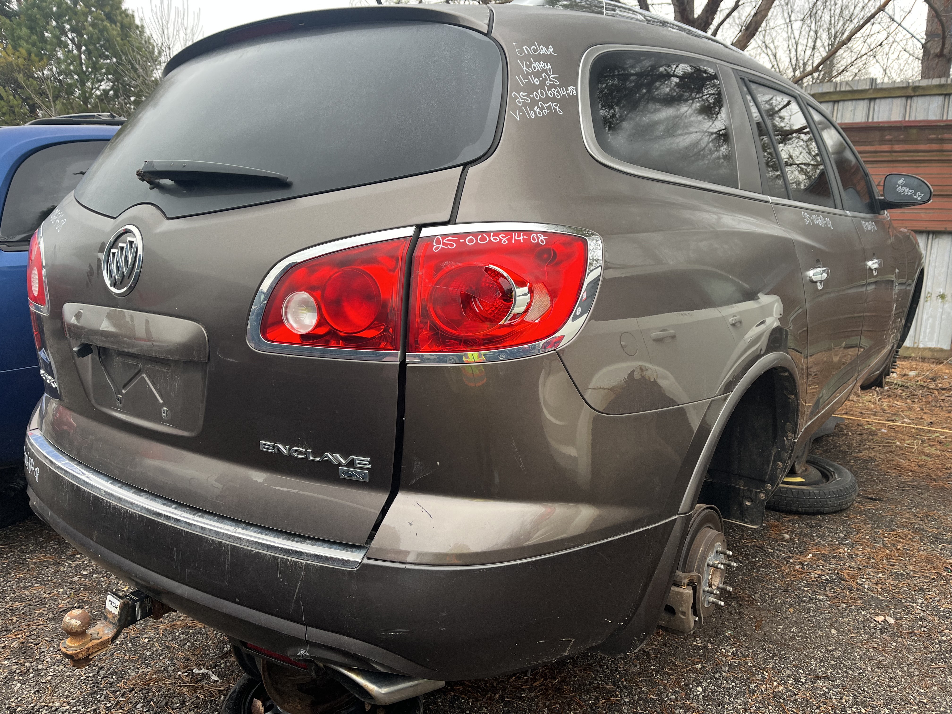 BUICK ENCLAVE 2008