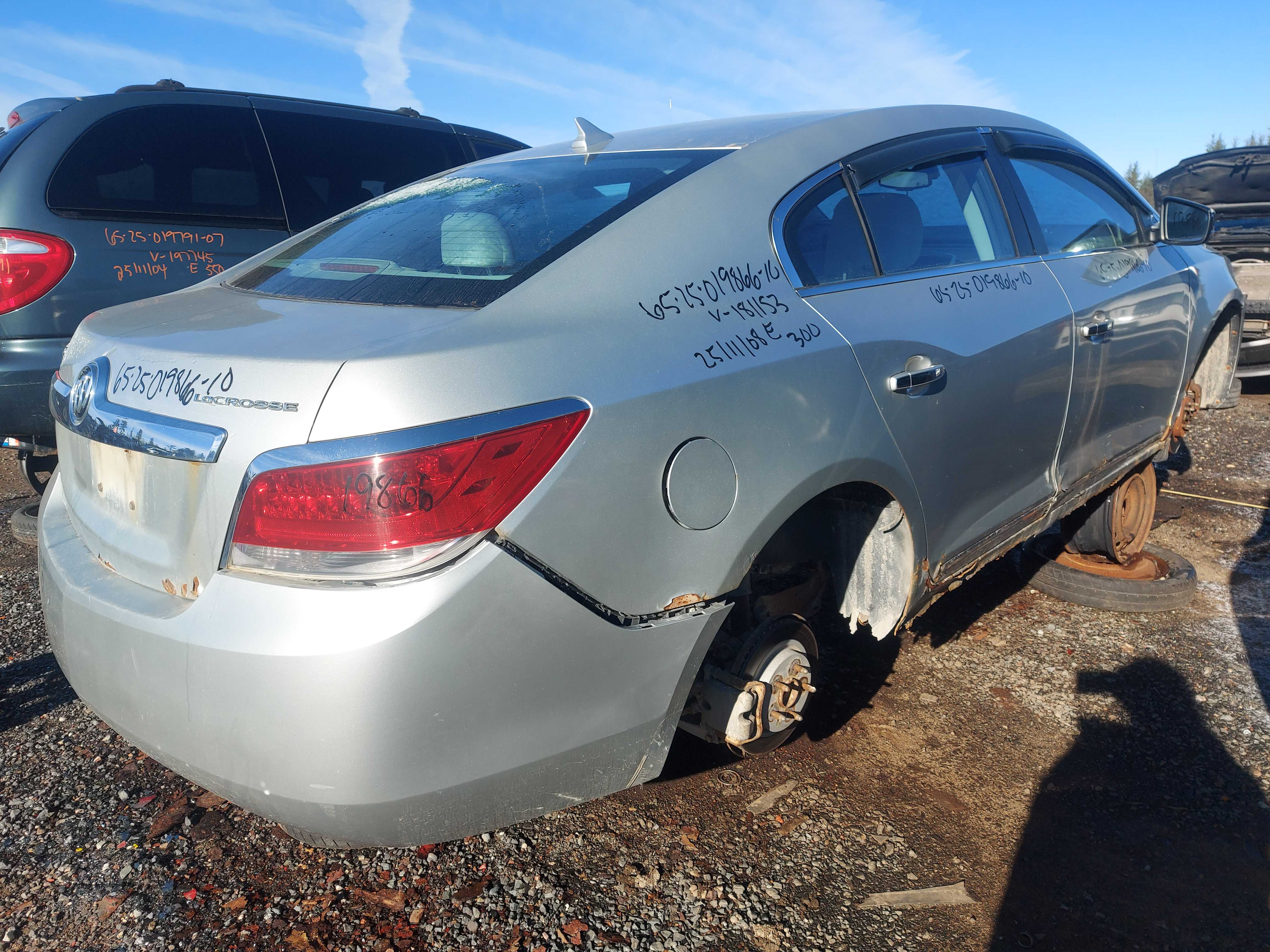 BUICK LACROSSE 2010