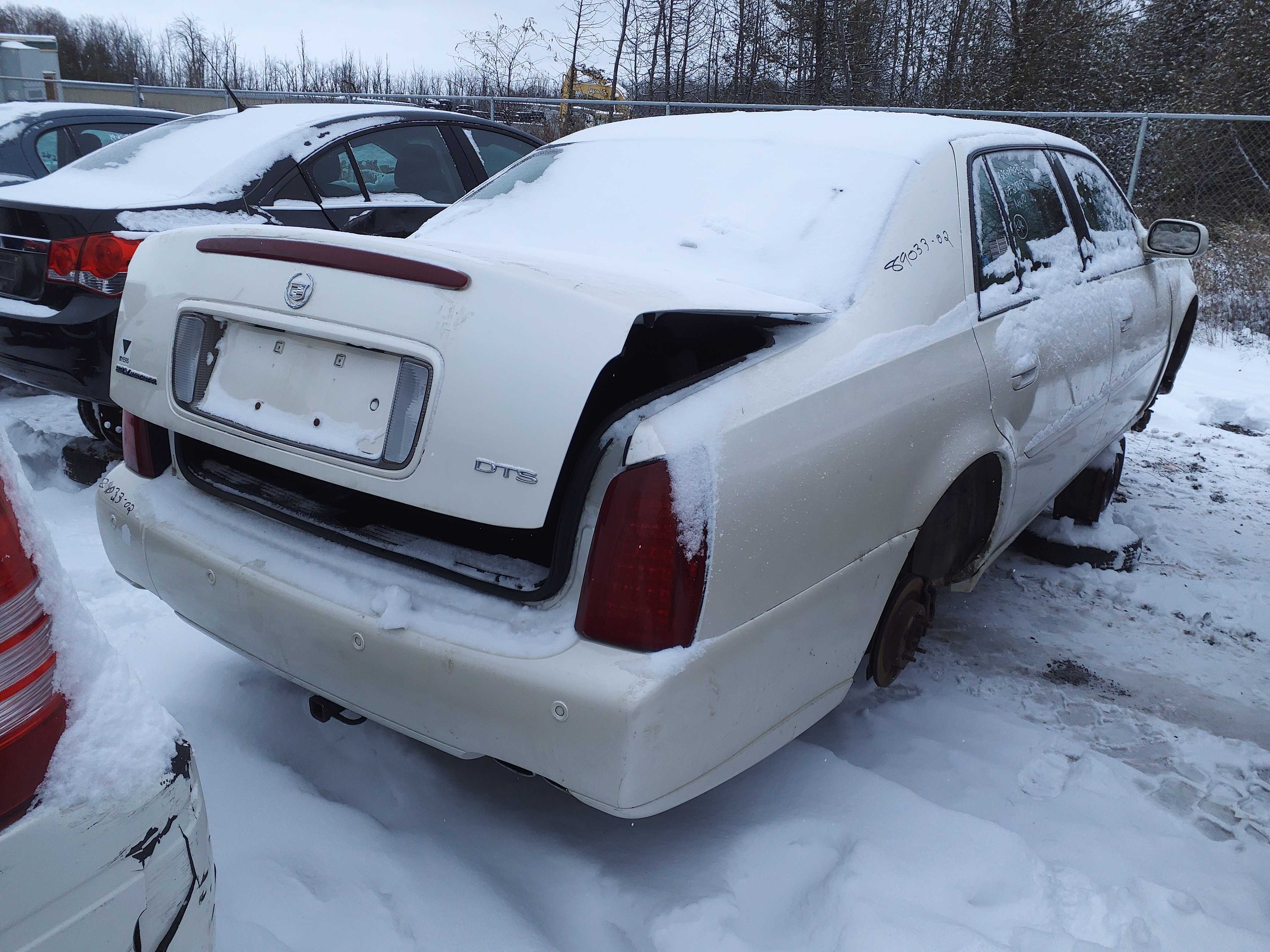 CADILLAC DEVILLE 2002