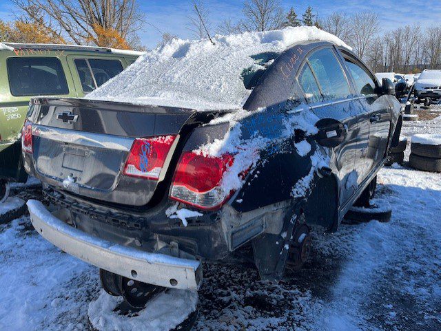 CHEVROLET CRUZE 2015