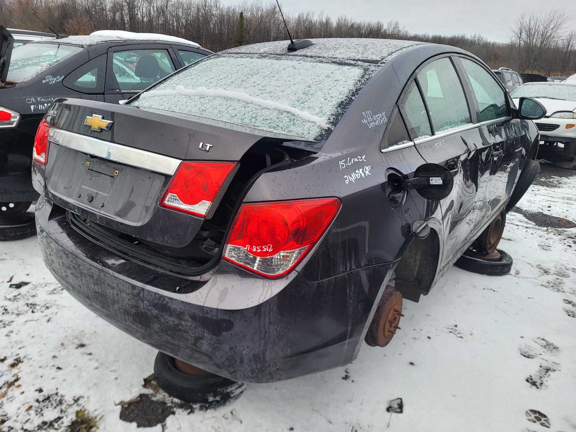 CHEVROLET CRUZE 2015