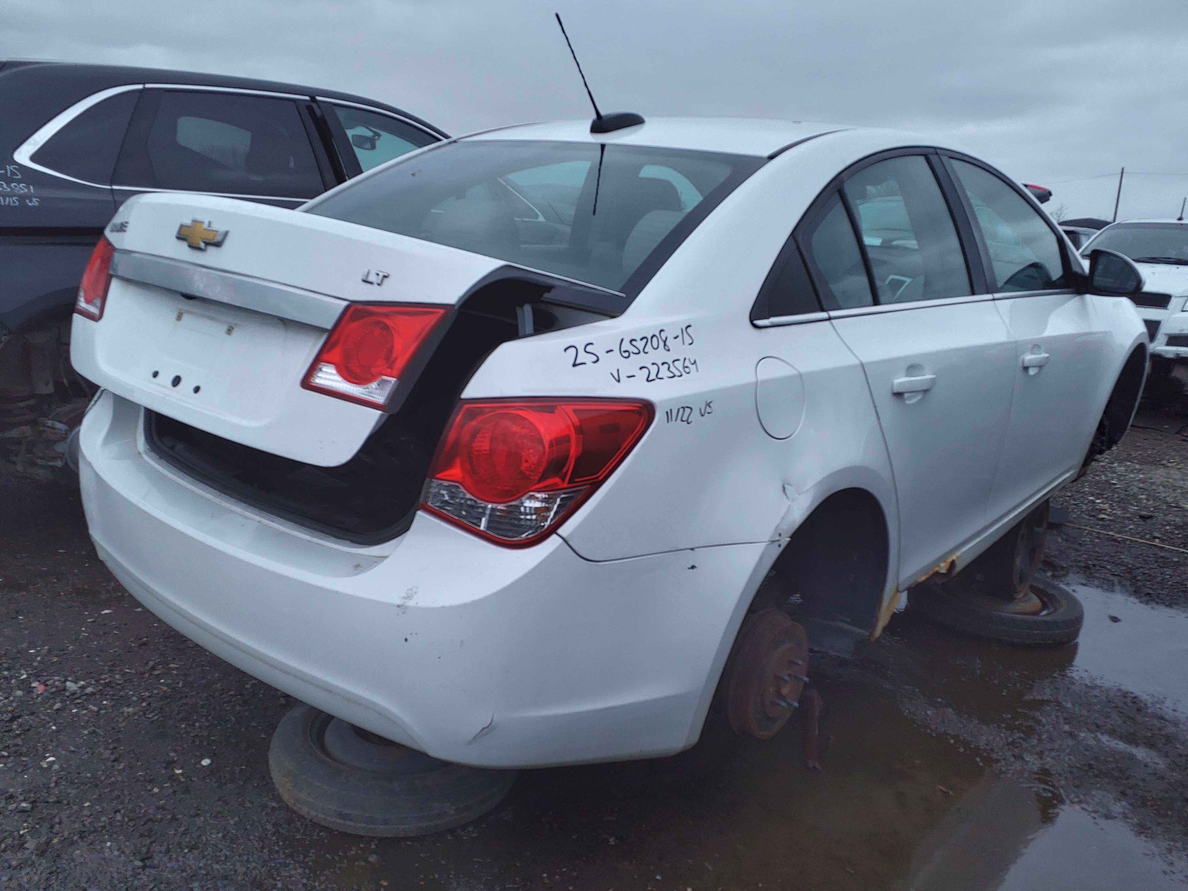 CHEVROLET CRUZE 2015