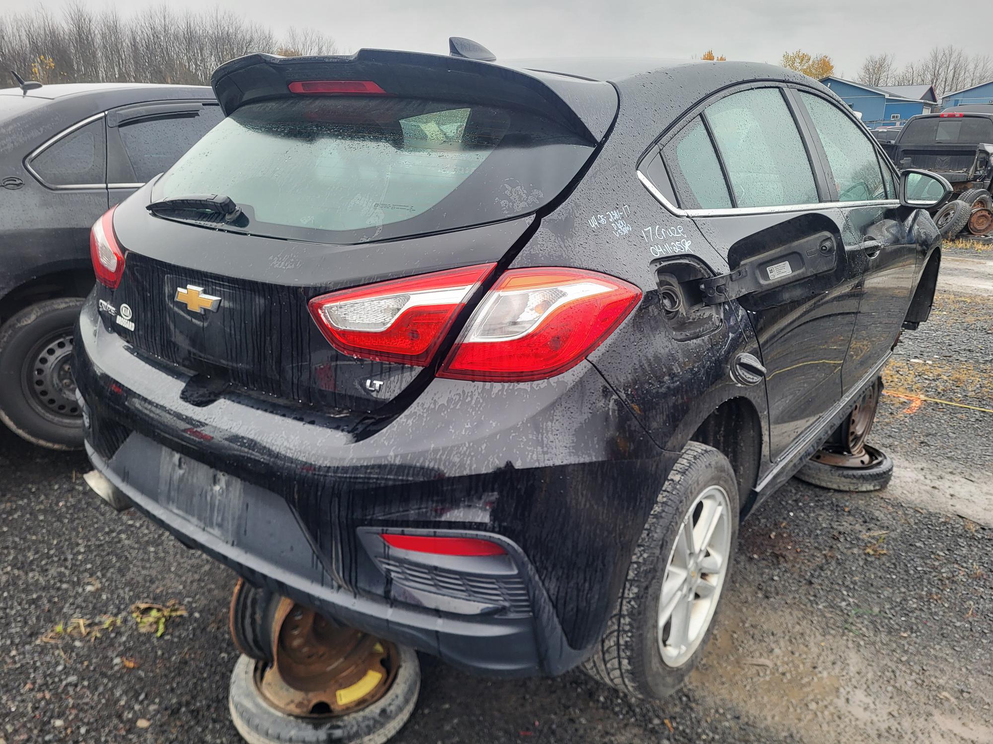 CHEVROLET CRUZE 2017