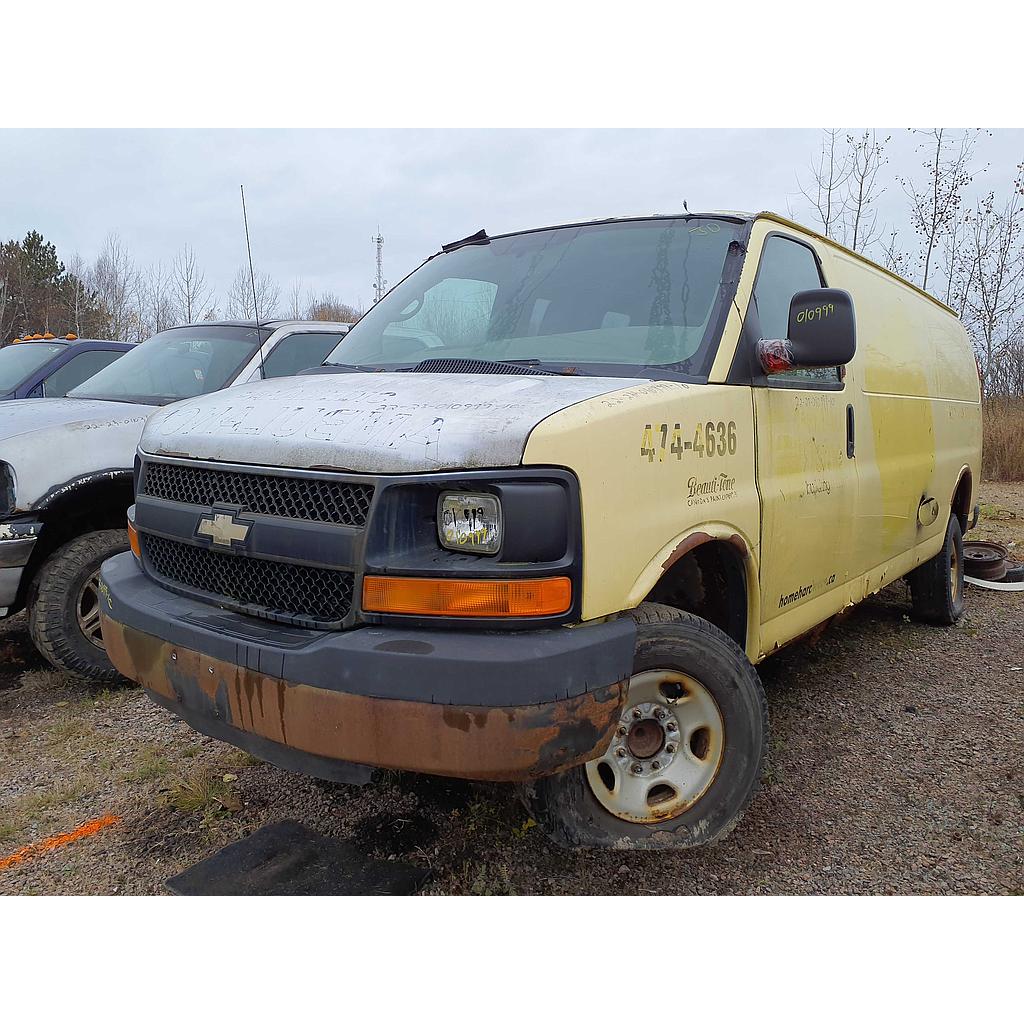CHEVROLET EXPRESS VAN 2010