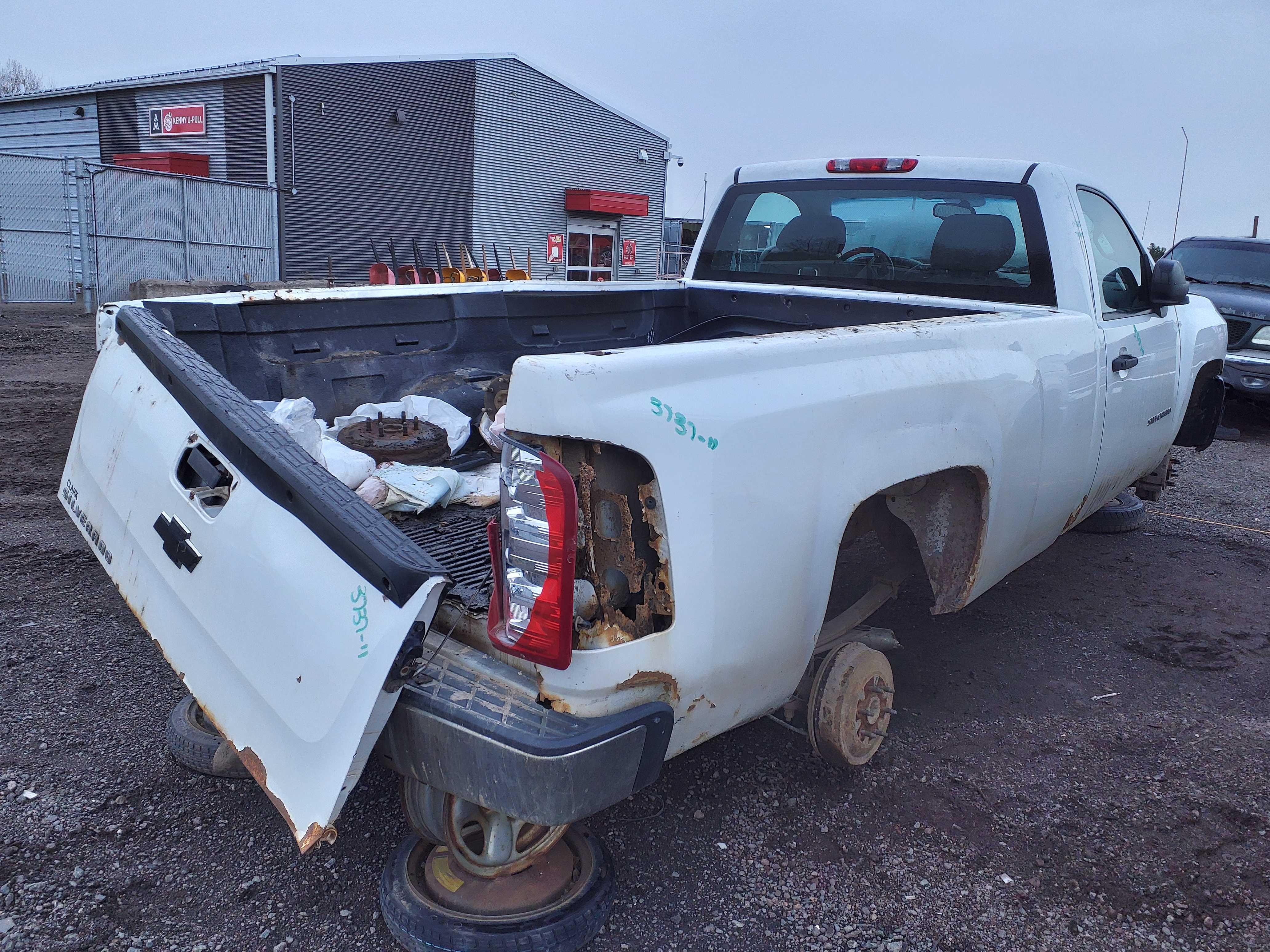 CHEVROLET SILVERADO 1500 2011