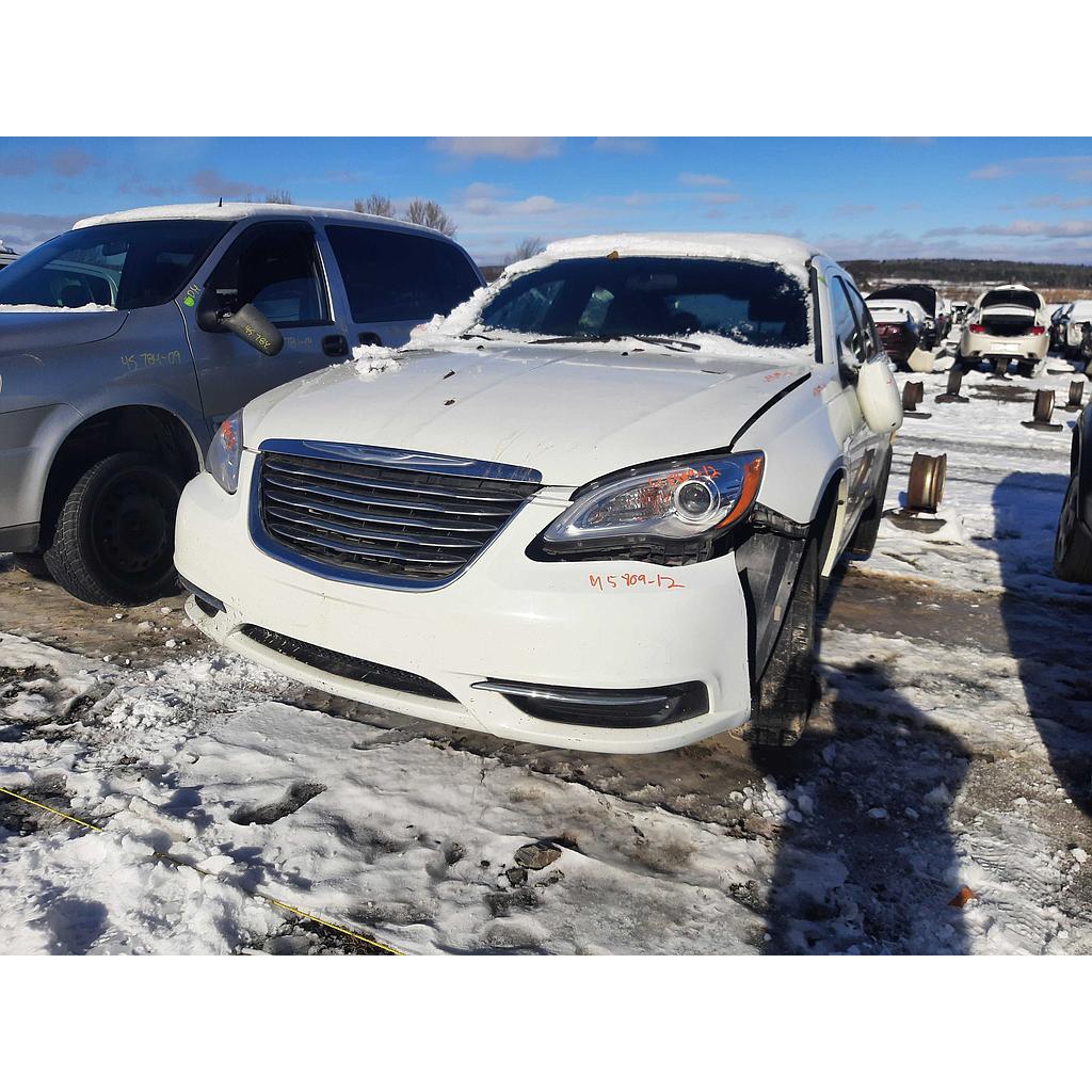 CHRYSLER 200 2012
